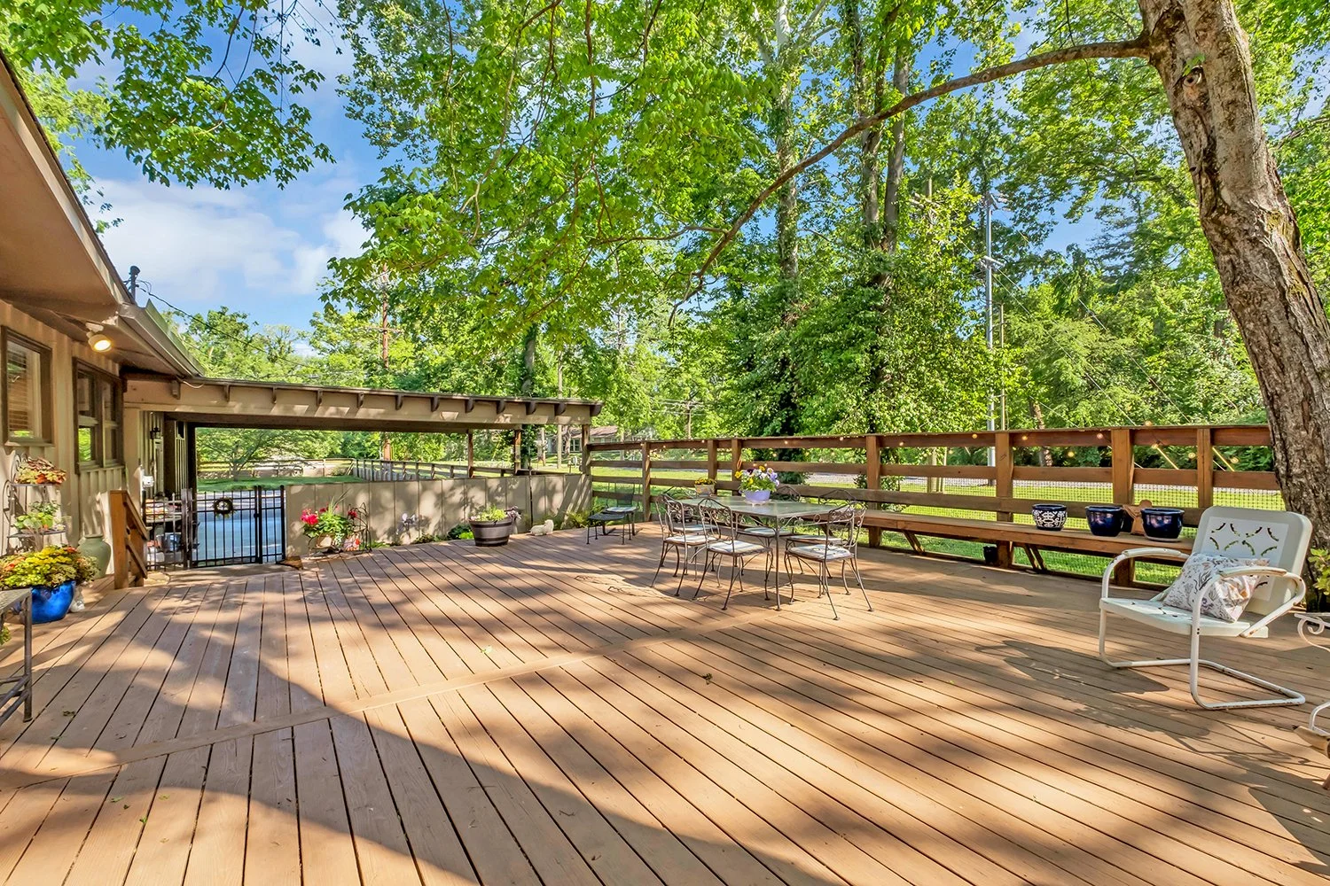 3711 Hilldale 40.jpg