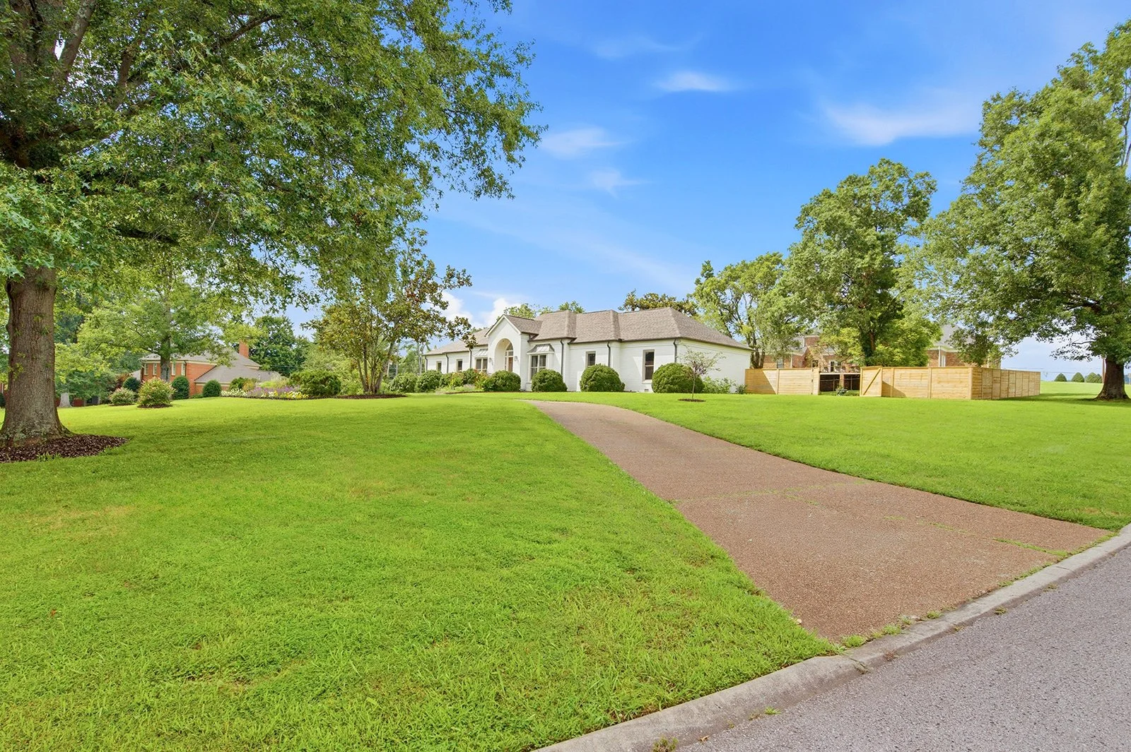 6436 Worchester 2-N.jpg