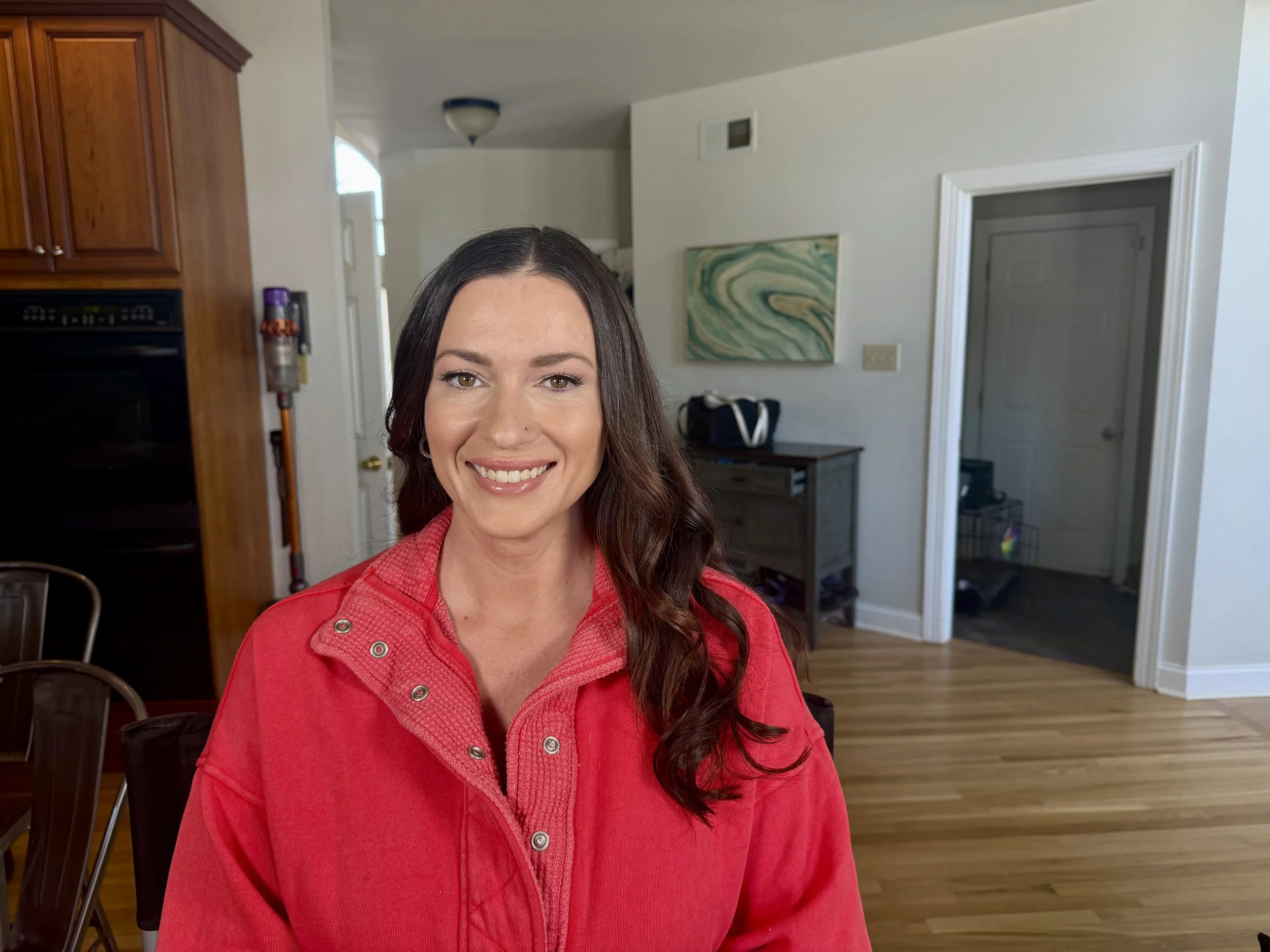  Natural makeup and hairstyling for professional headshots 