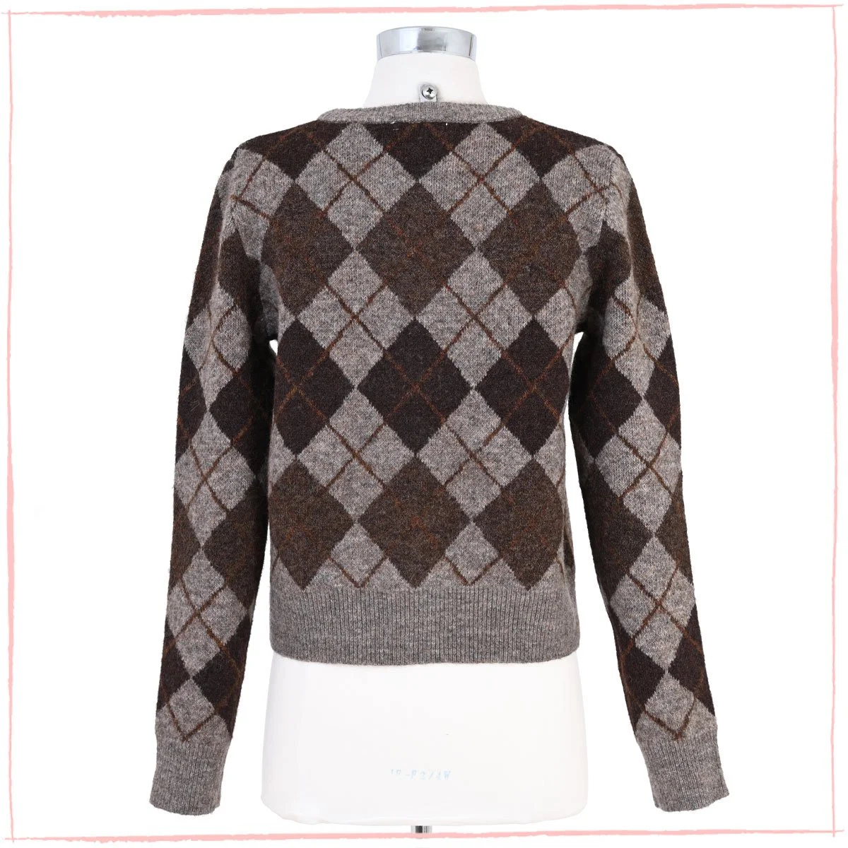 Vintage Argyle Knit Cardigan - Classic Soft Knit & Timeless