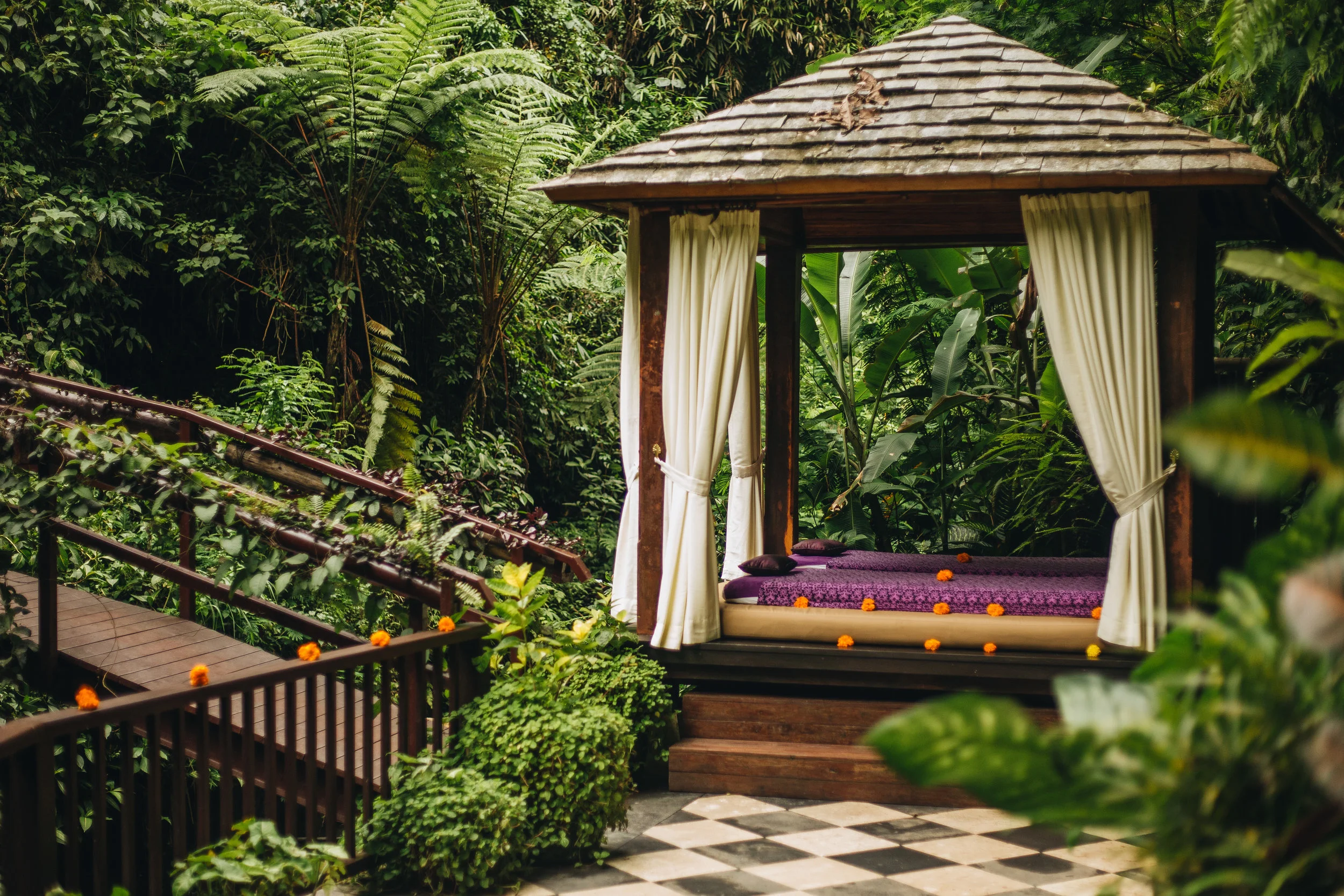 League Travels x Hanging Gardens-11.jpg