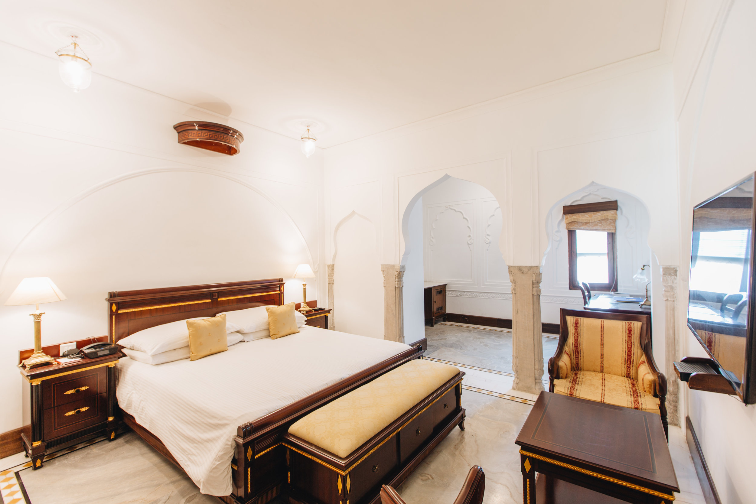 LEAGUE TRAVELS X RAJ PALACE-1.jpg
