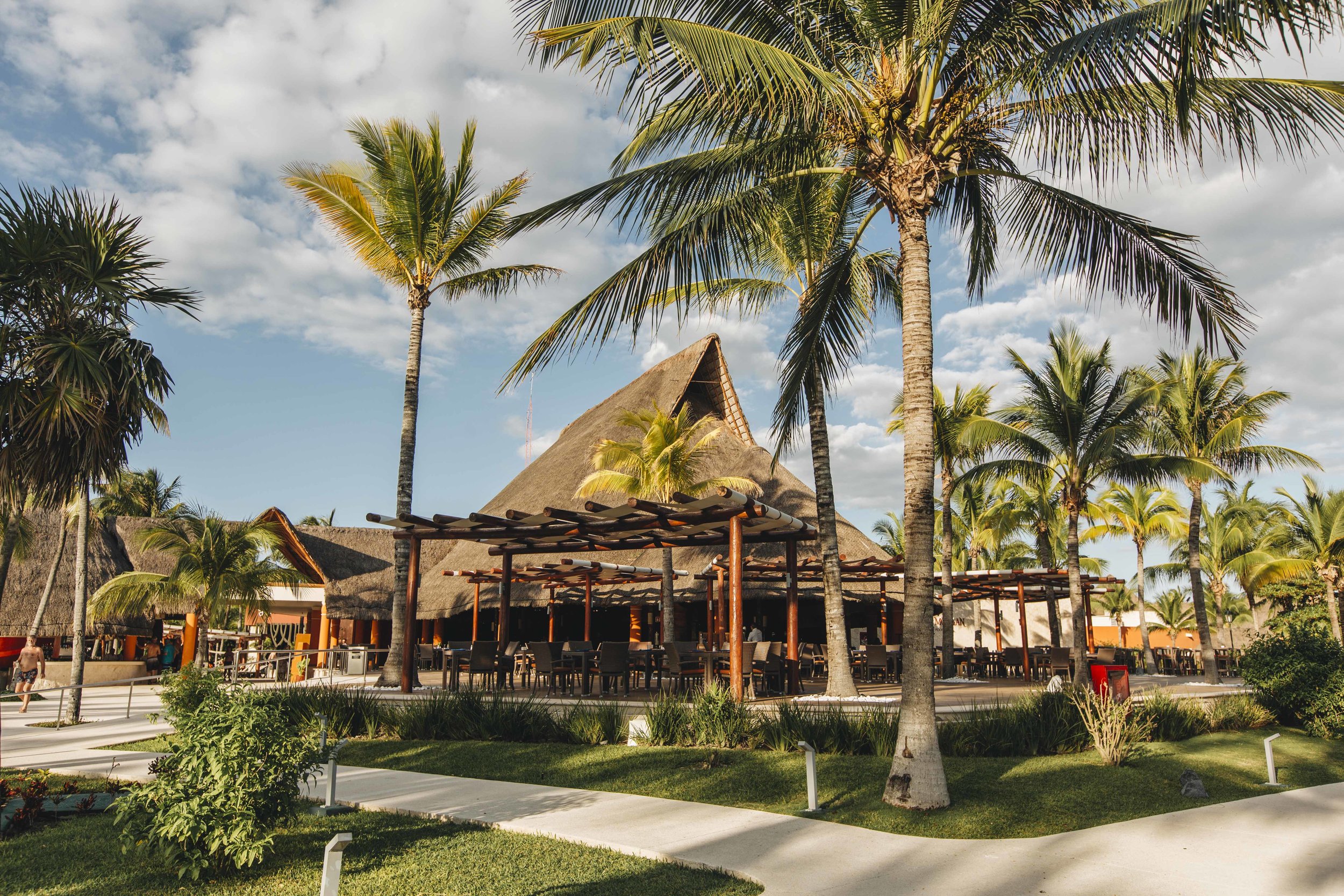 League Travels x Barcelo Maya Grand-10.jpg