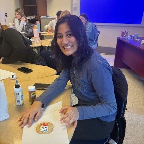 Right before Valentine's Day, our @stemhypeclub HYPE Club students enjoyed a fun cookie decorating session. Students were able to channel their inner artist and had a great time decorating cookies for their friends/family - or for themselves! ❤🍪 

W