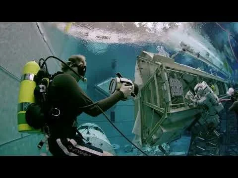 <strong>ASTRONAUT - IMAX</strong>