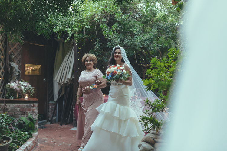 marilyn-tad-weddings-charlestorrealba-16.jpg
