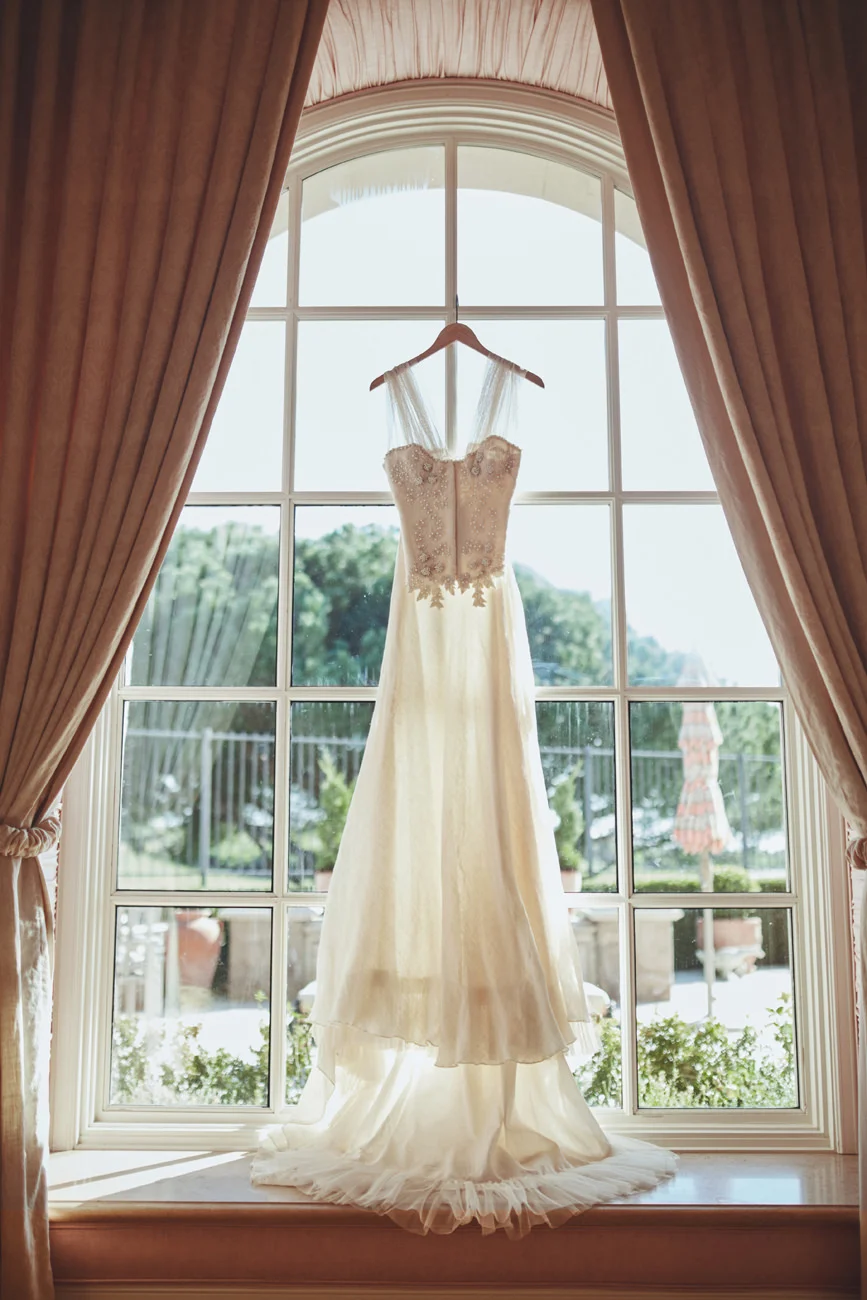 WEB-READY-JAN 16 - BRIDAL SHOOT NEWPORTIMG_0598.jpg