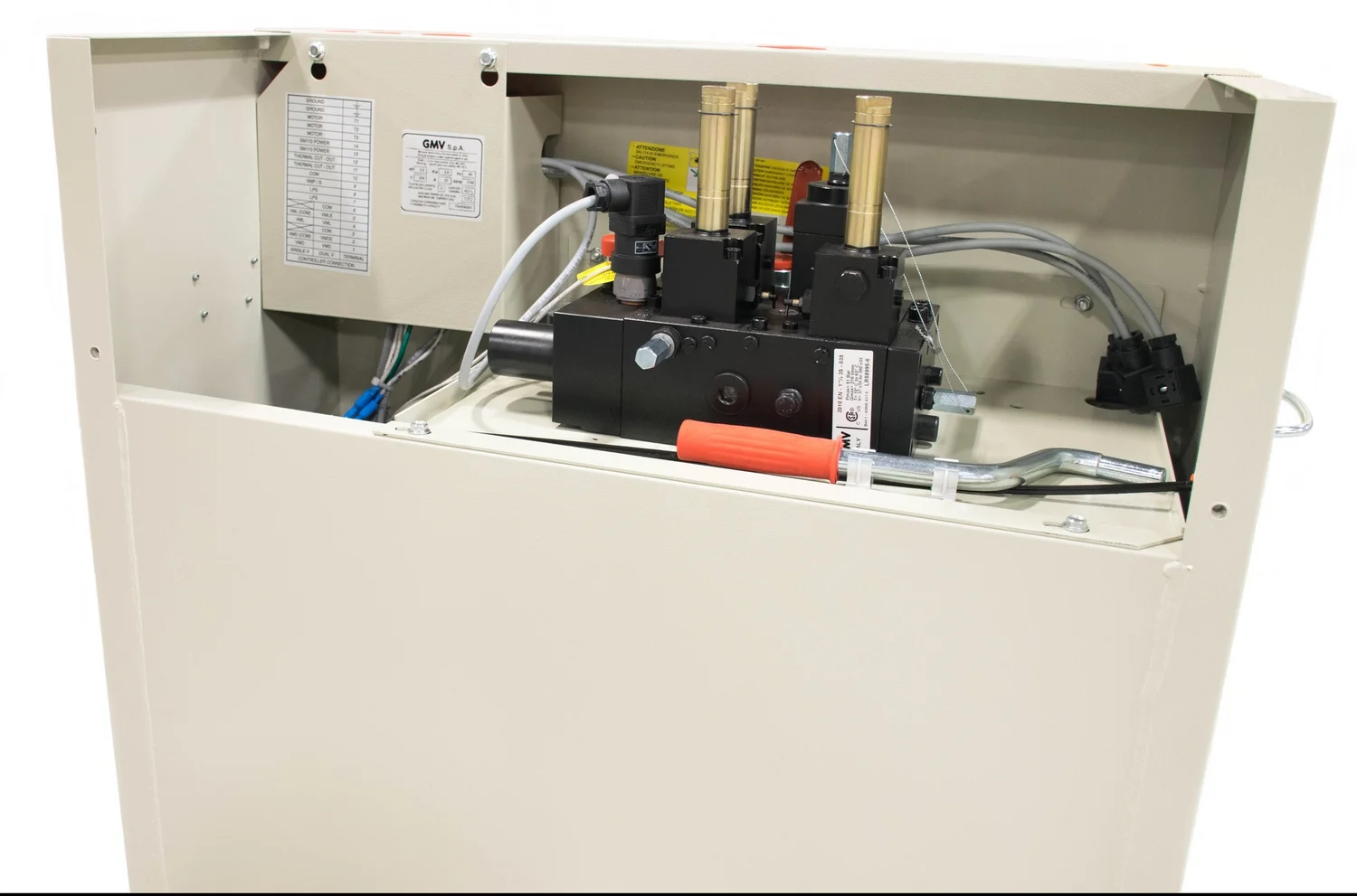 Residential elevator installation — LIFTEK