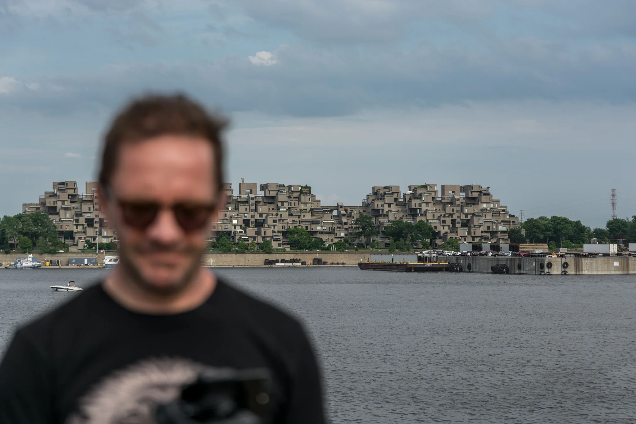 walking around 2-3.jpg