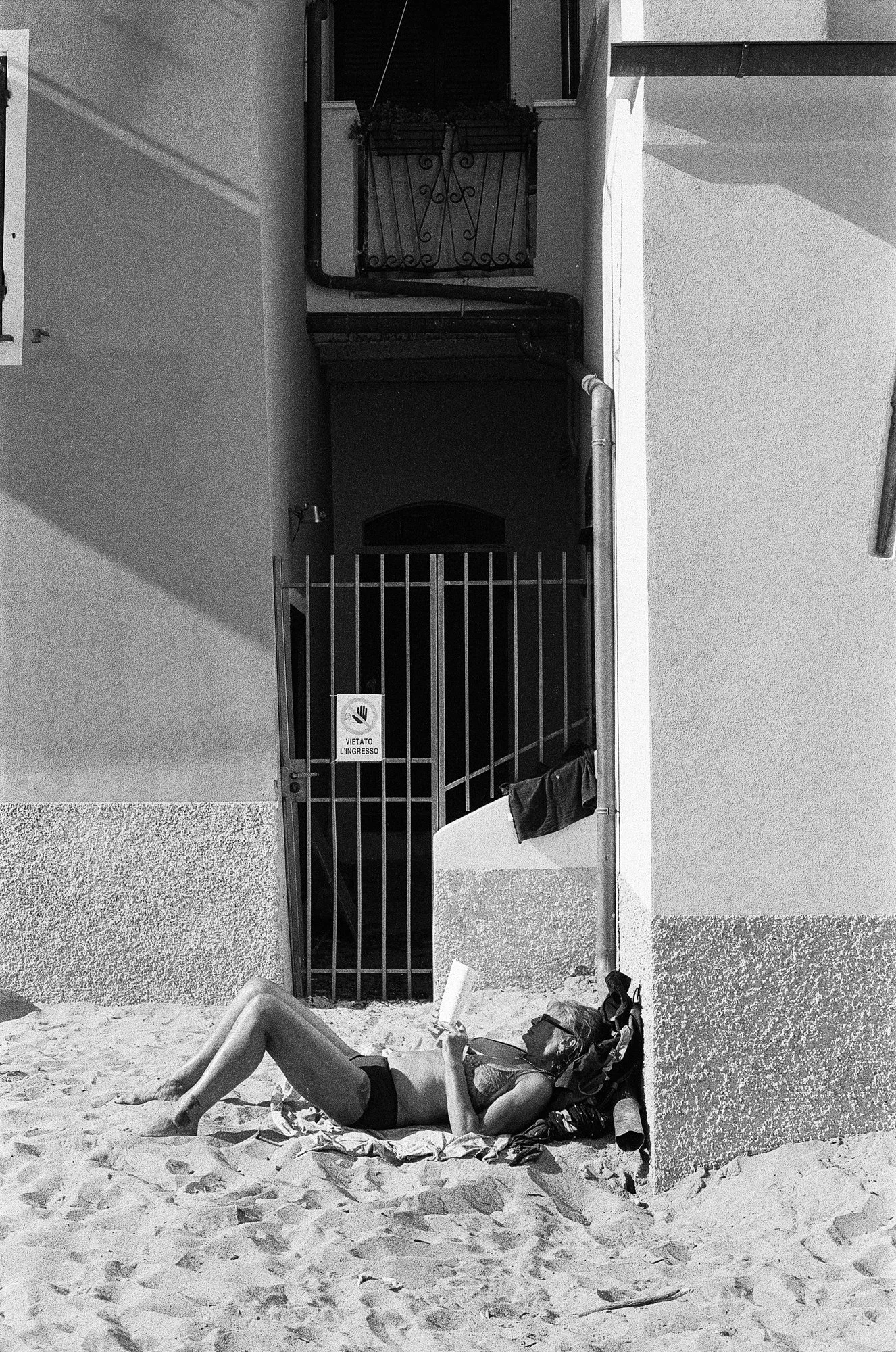 Italy-Beach-1.jpg