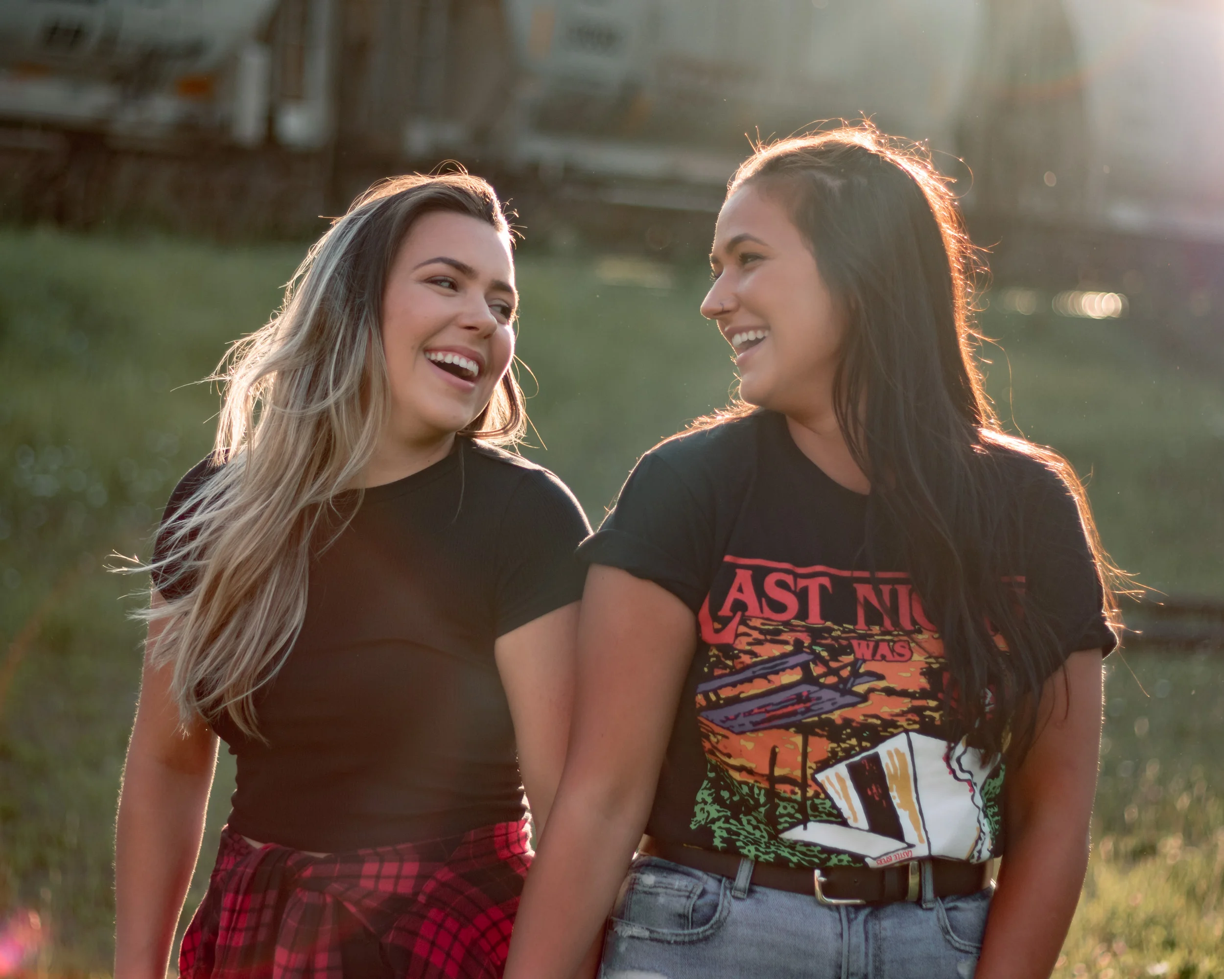 Lindsay & Alyssa @ Miworth - 2019-7.jpg