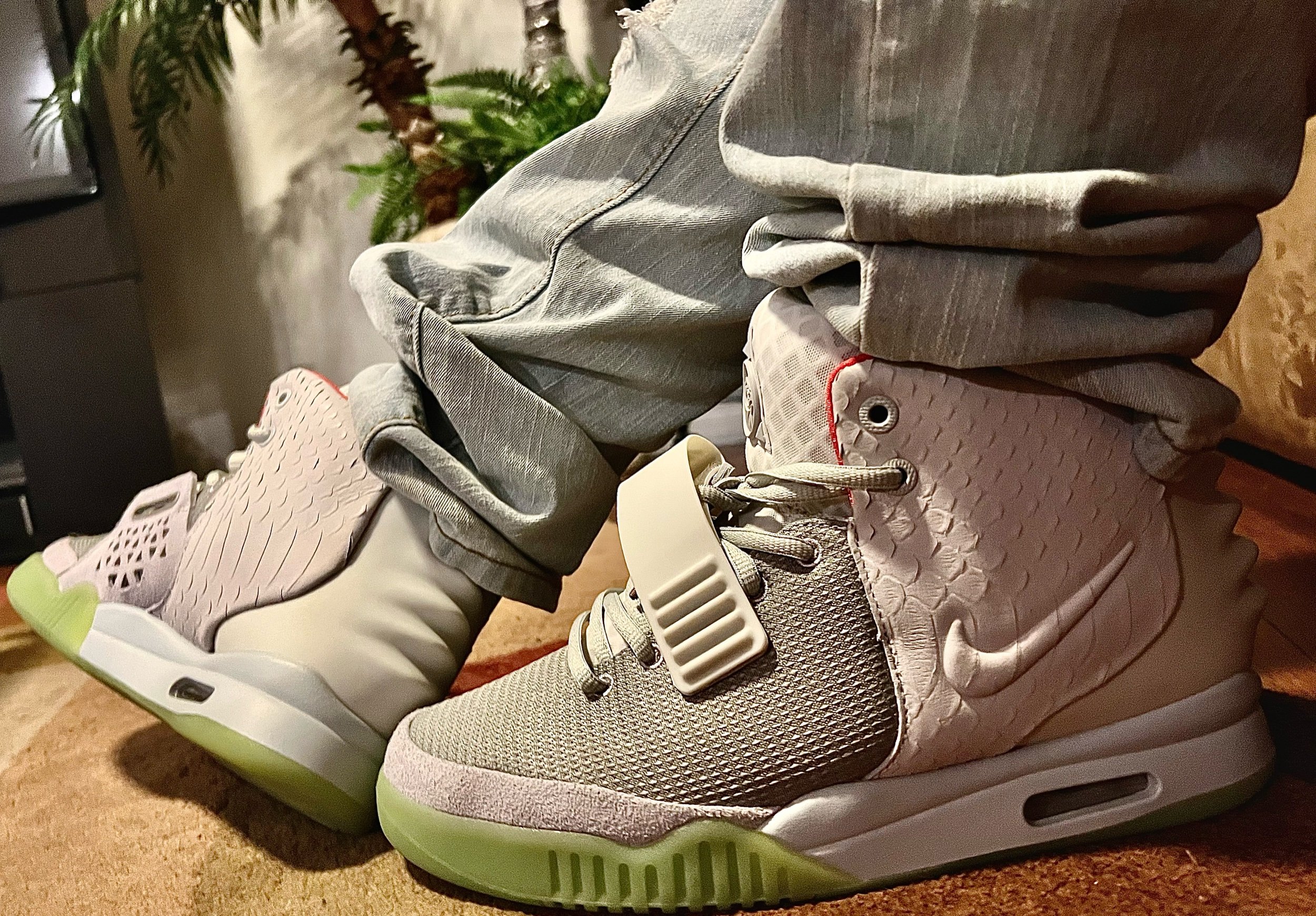 Air Yeezy 2 NRG "Pure Platinum"