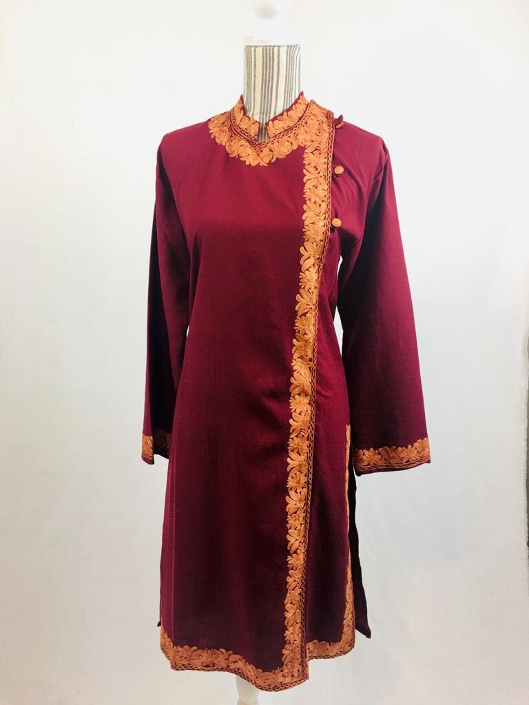 Long kurta with embroidery