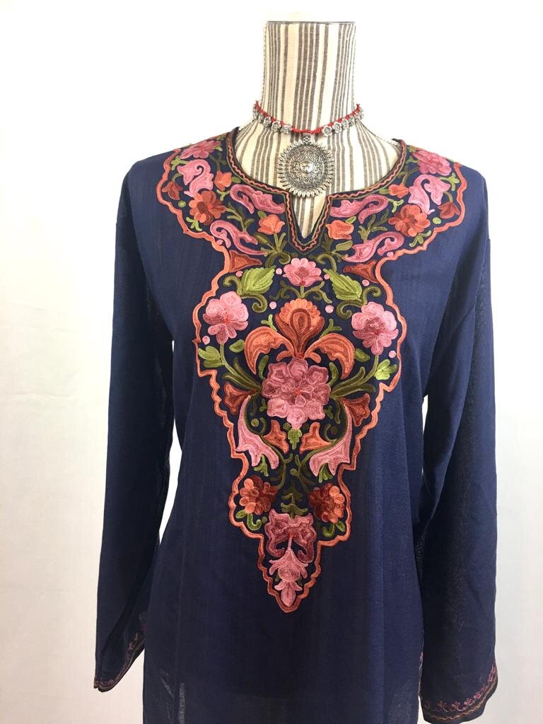Navy blue kurta with embroidery