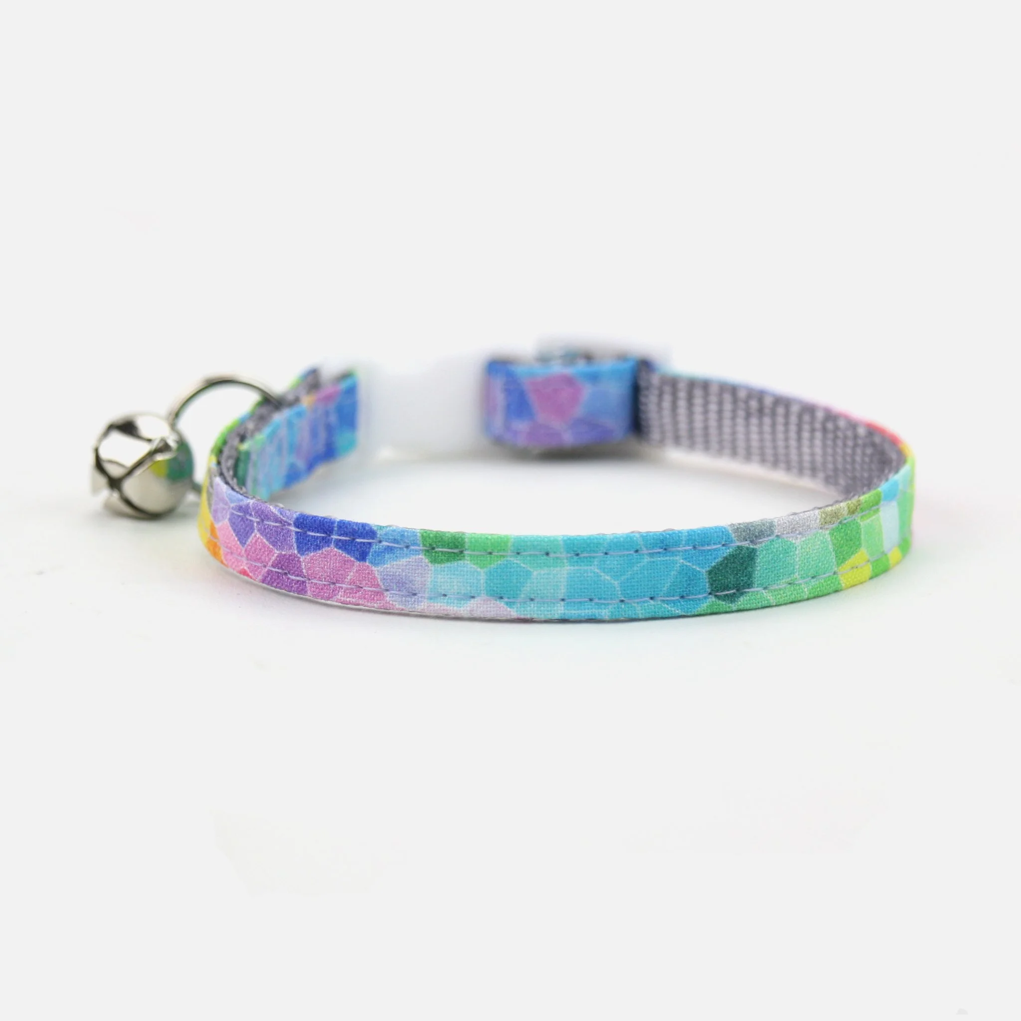 Pride cat collar5-1.jpg