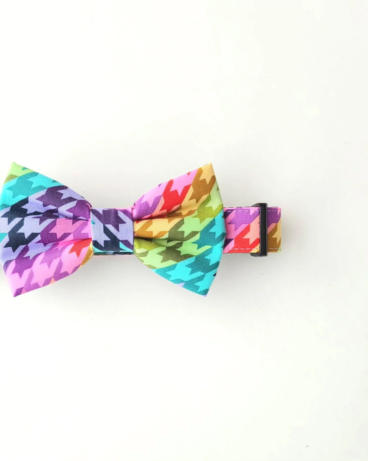 New arrivals are here! 📣 Plaid, Floral, Turtle, Whale...oh my! Swipe to see samples of what we have for you. Full collection is live on our website. 

We dropped these cuties last Friday. After the checkout frenzy, the website is back to normal now.