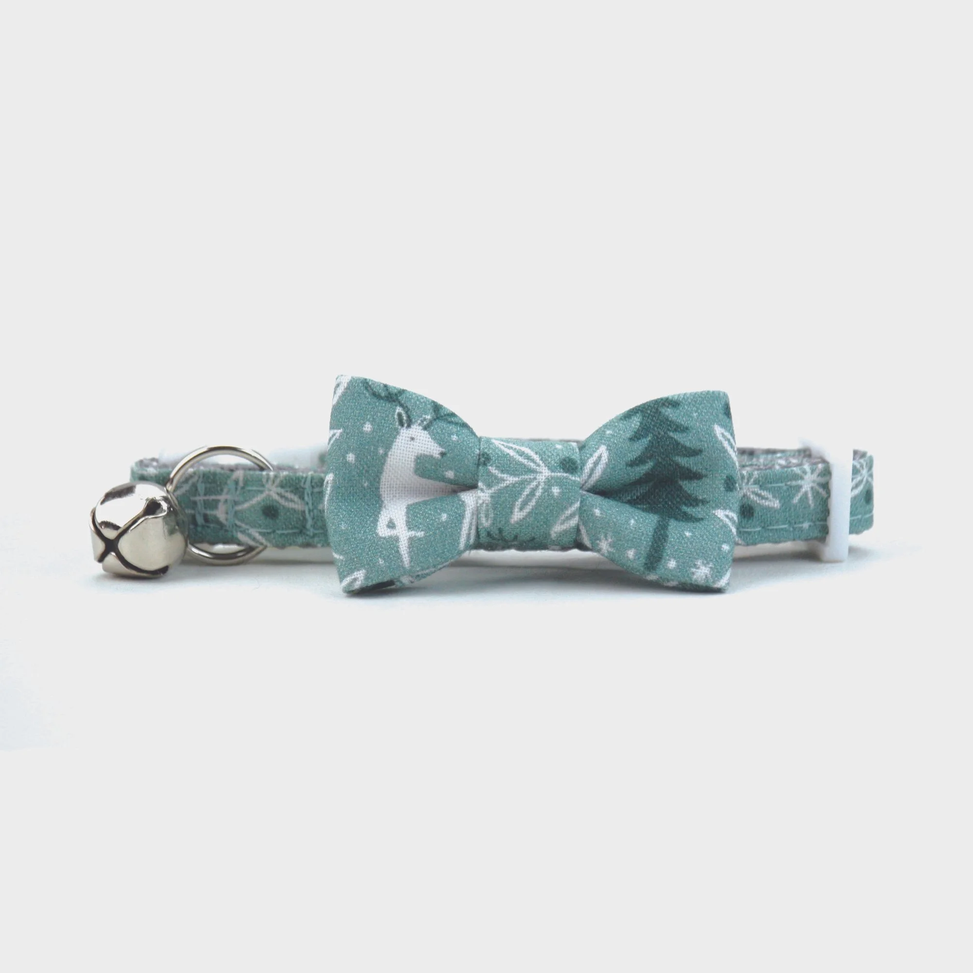 Scandi Forest Cat Bow Tie Collar