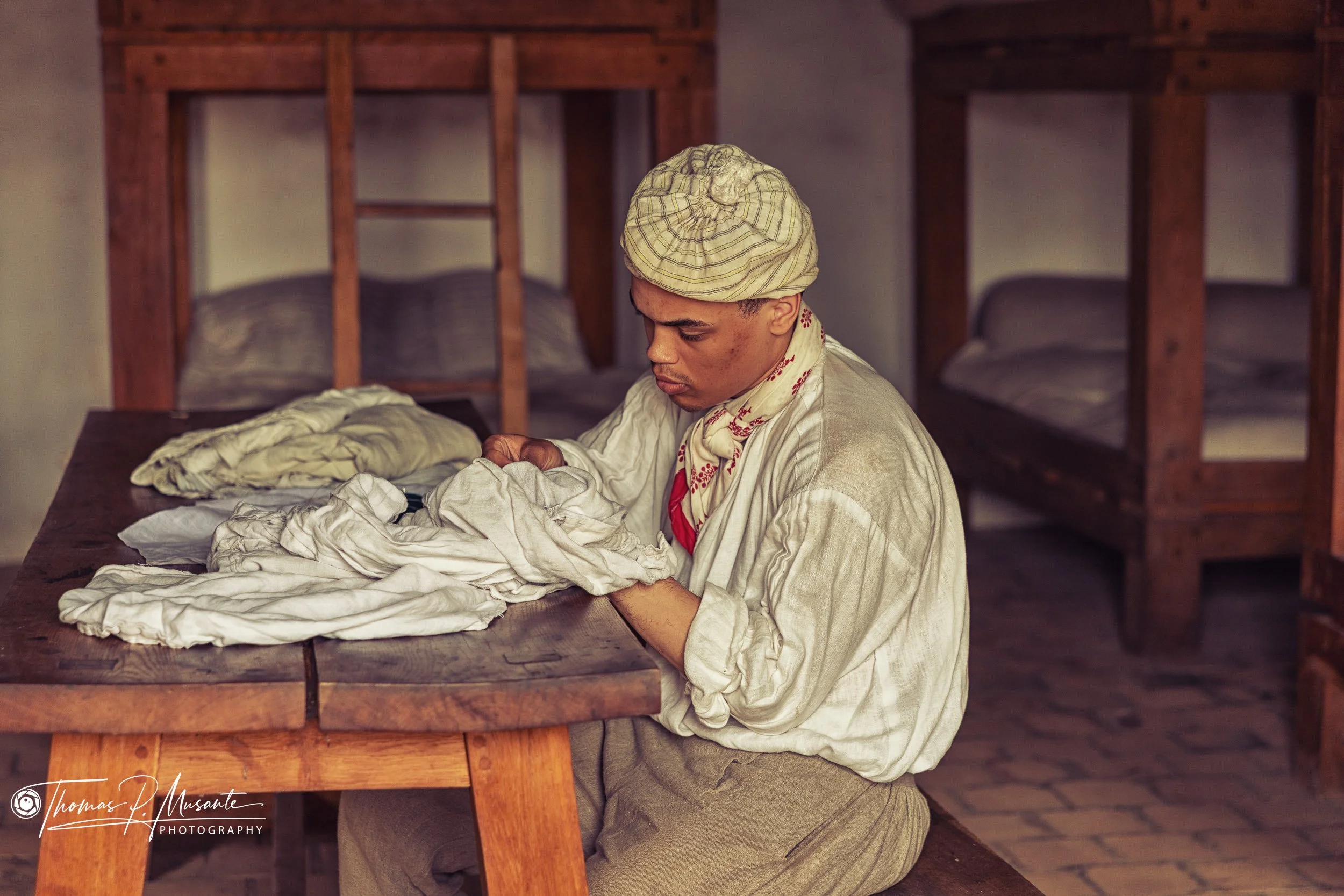 Everyday Life: Sewing, Tailoring, and the Everyday Fight for Independence