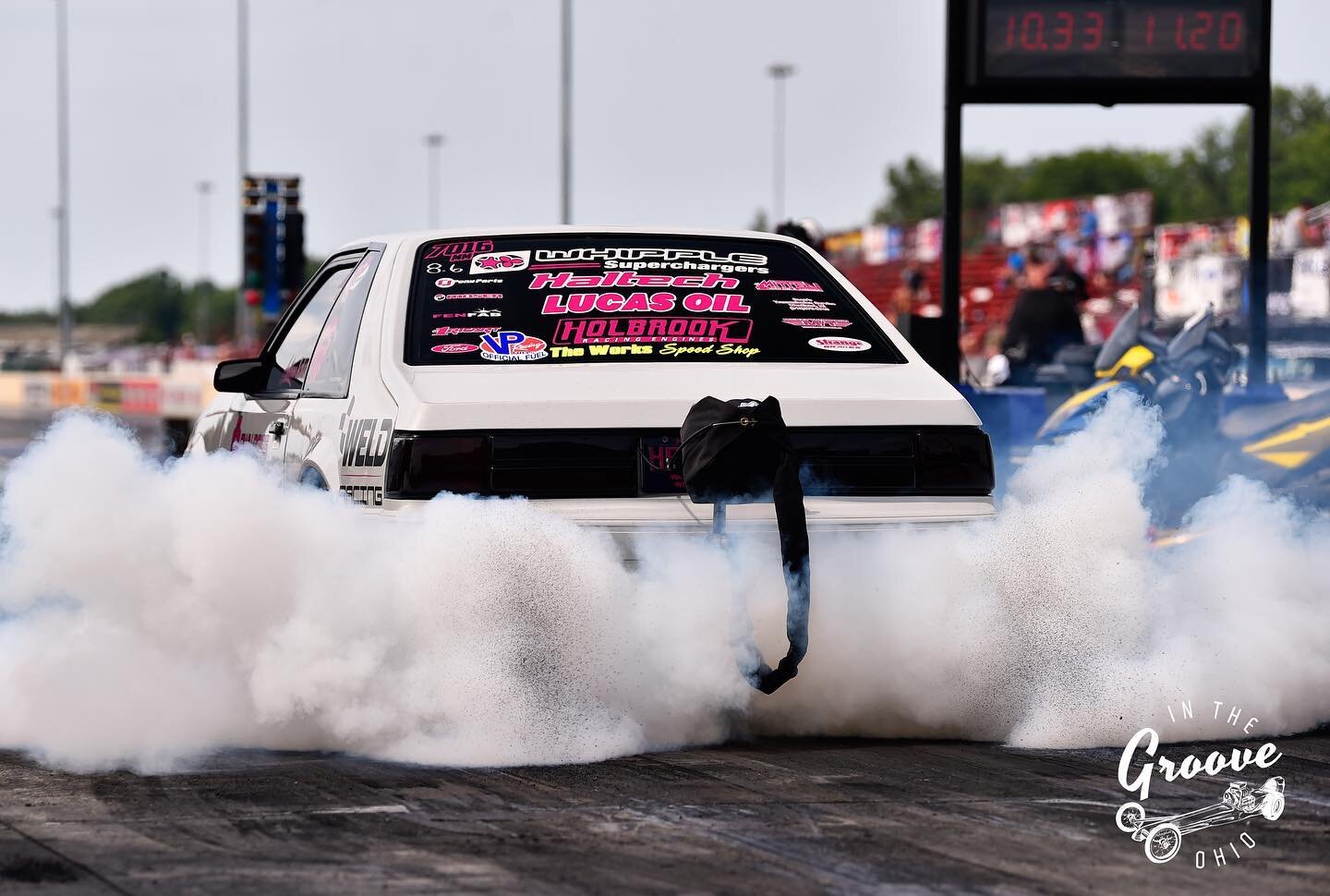 Smoke em if you got em @schwalbe_autumn 
.
.
.
📸 @inthegrooveohio 
.
.
.
#burnout #dragracing #dragracinglife #ford #mustang #foxbody #racing #racingphotography #smoke #sportsphotography #ohio #sportsphotographer #inthegrooveohio
