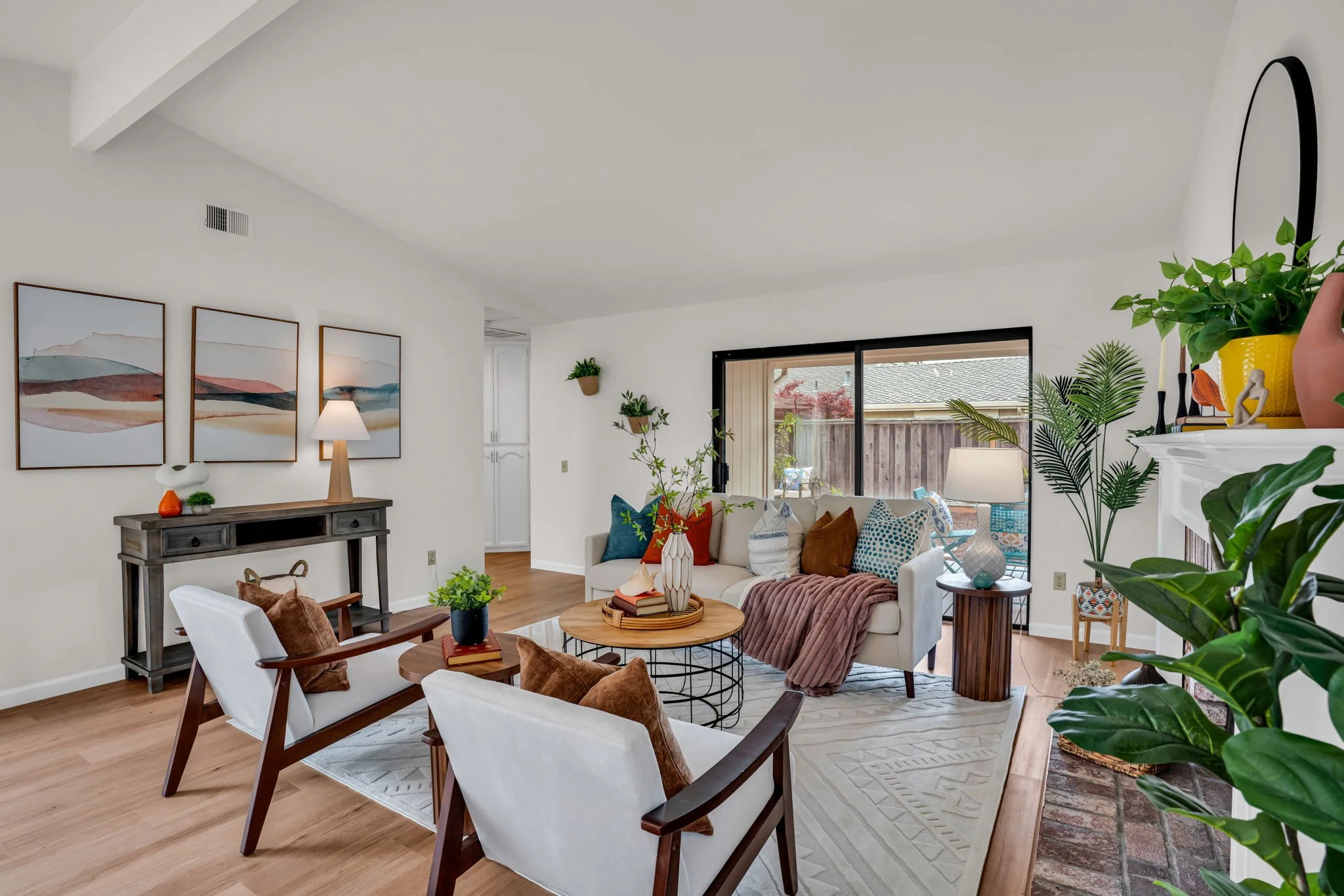121 Brighton Rd, Alameda, CA 94502