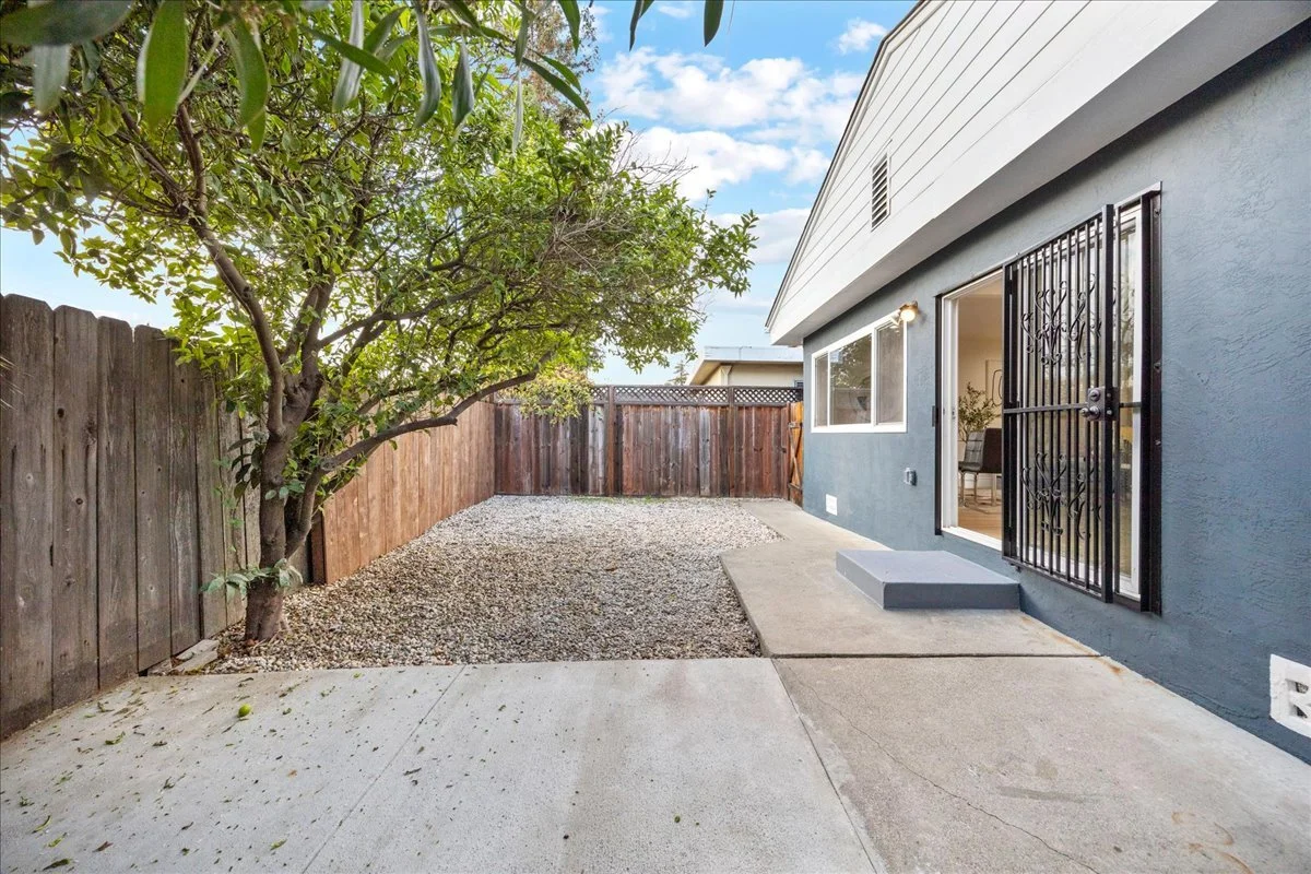 3829 Brookdale Ave, Oakland, CA 94619