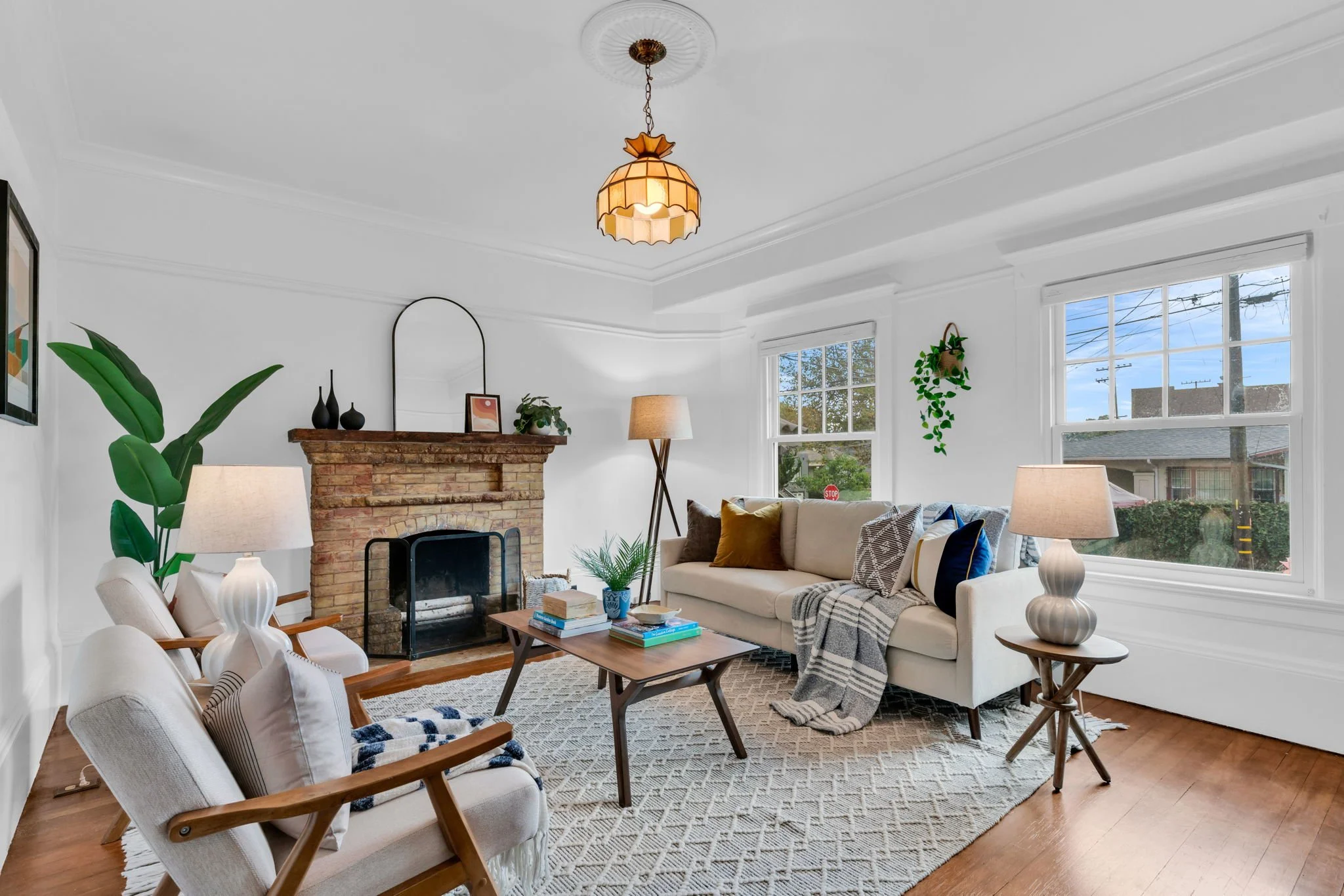 1034 E 21st St, Oakland, CA 94606