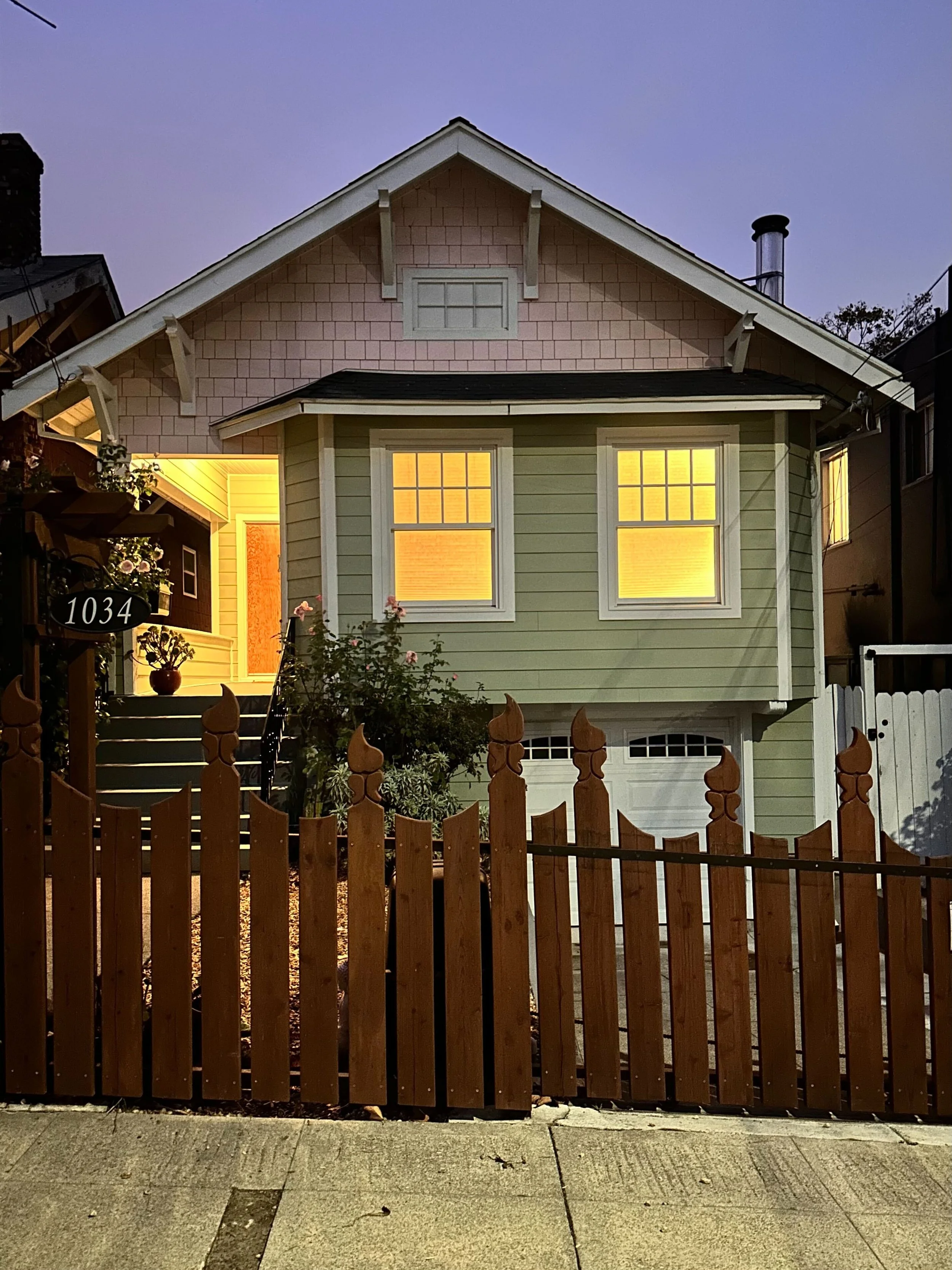1034 E 21st St, Oakland, CA 94606