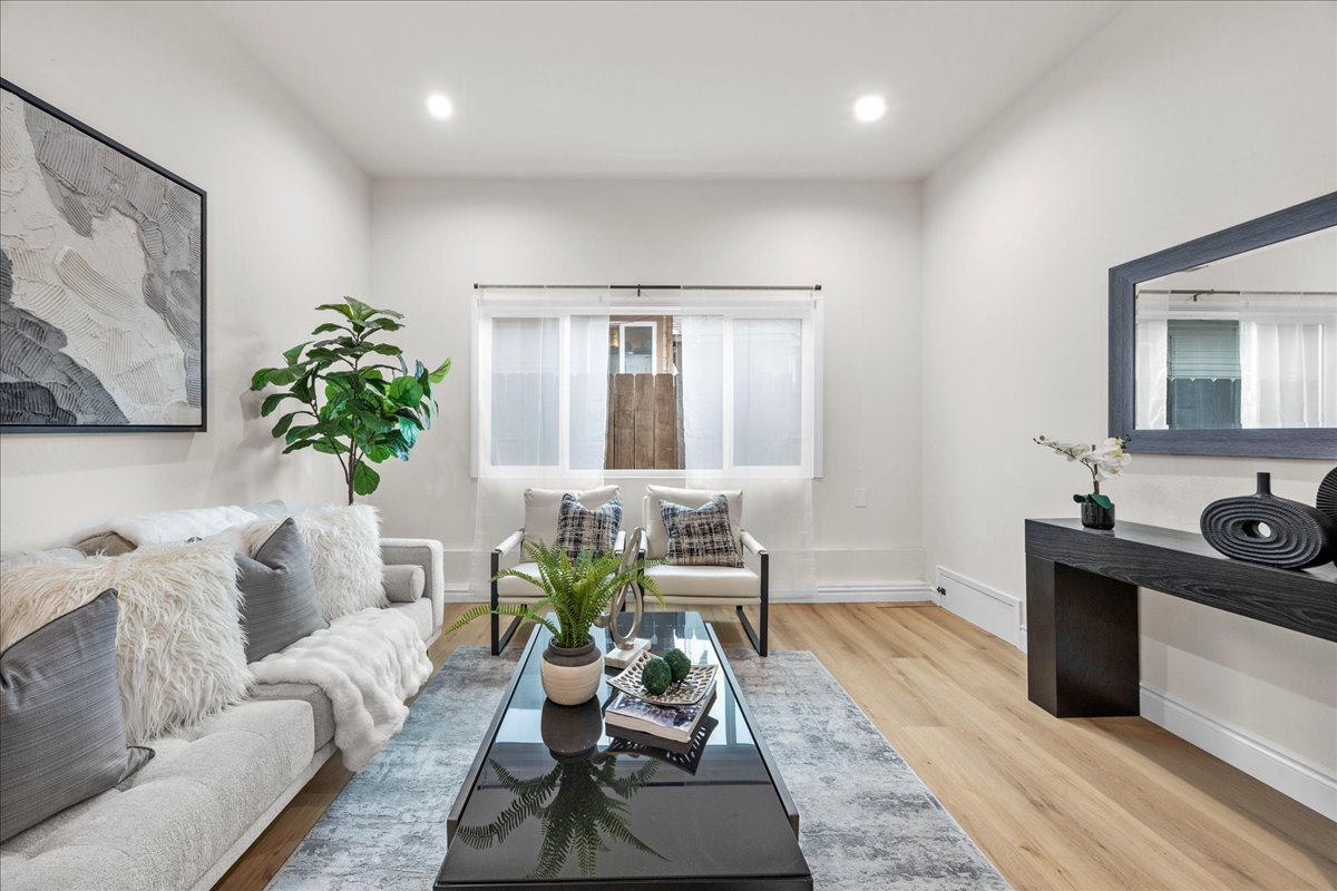 3829 Brookdale Ave, Oakland, CA 94619