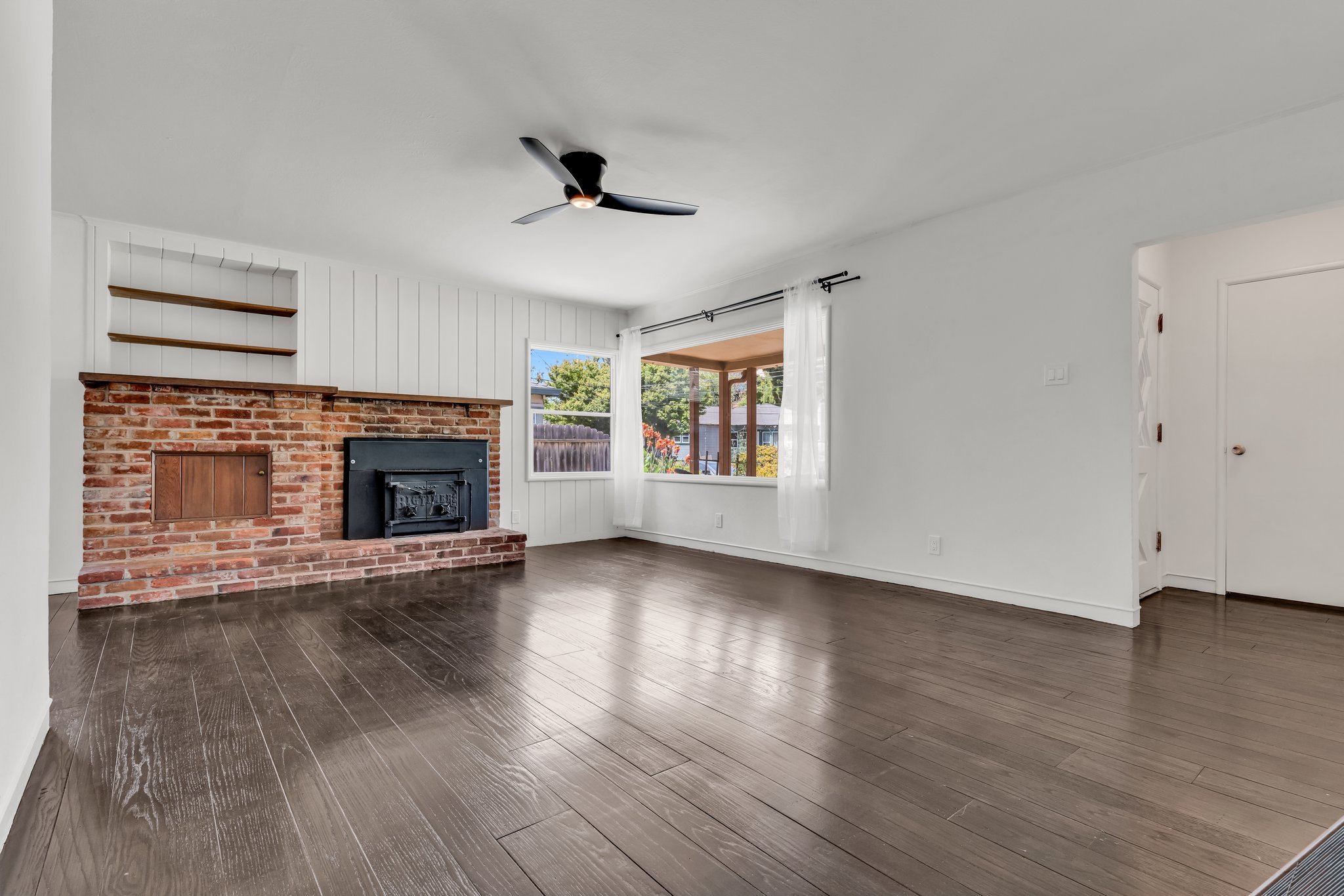 17359 Esteban St, Hayward, CA 94541