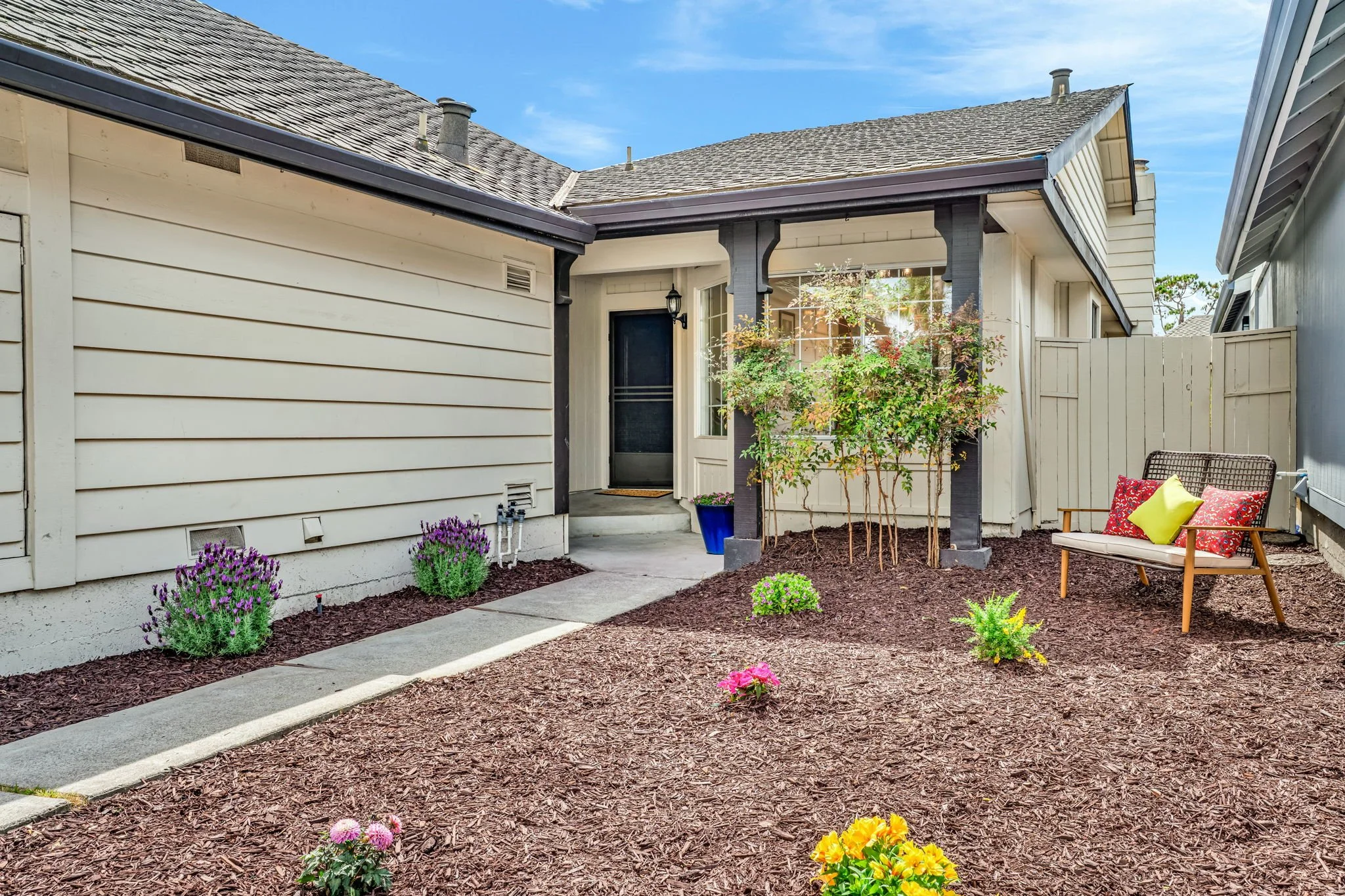 121 Brighton Rd, Alameda, CA 94502