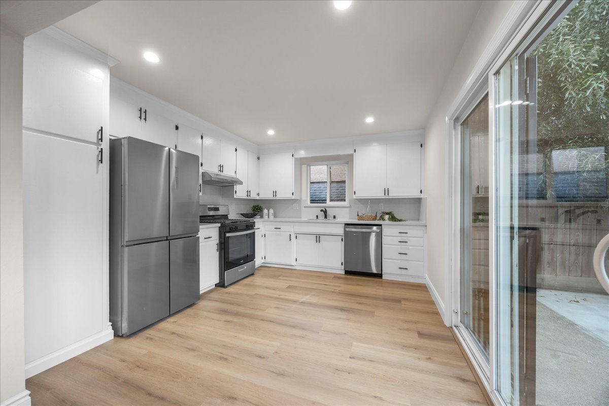 3829 Brookdale Ave, Oakland, CA 94619