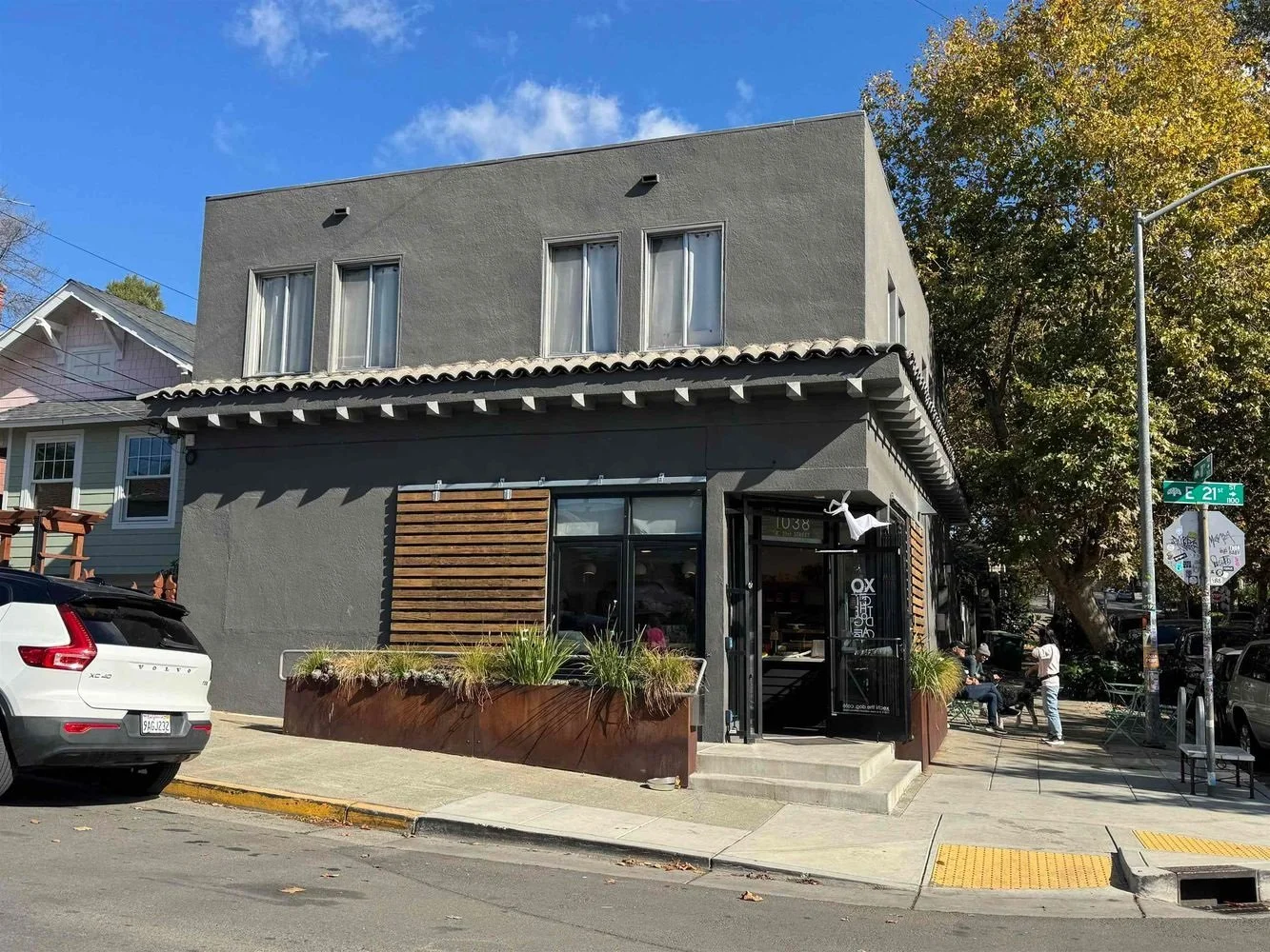 1034 E 21st St, Oakland, CA 94606