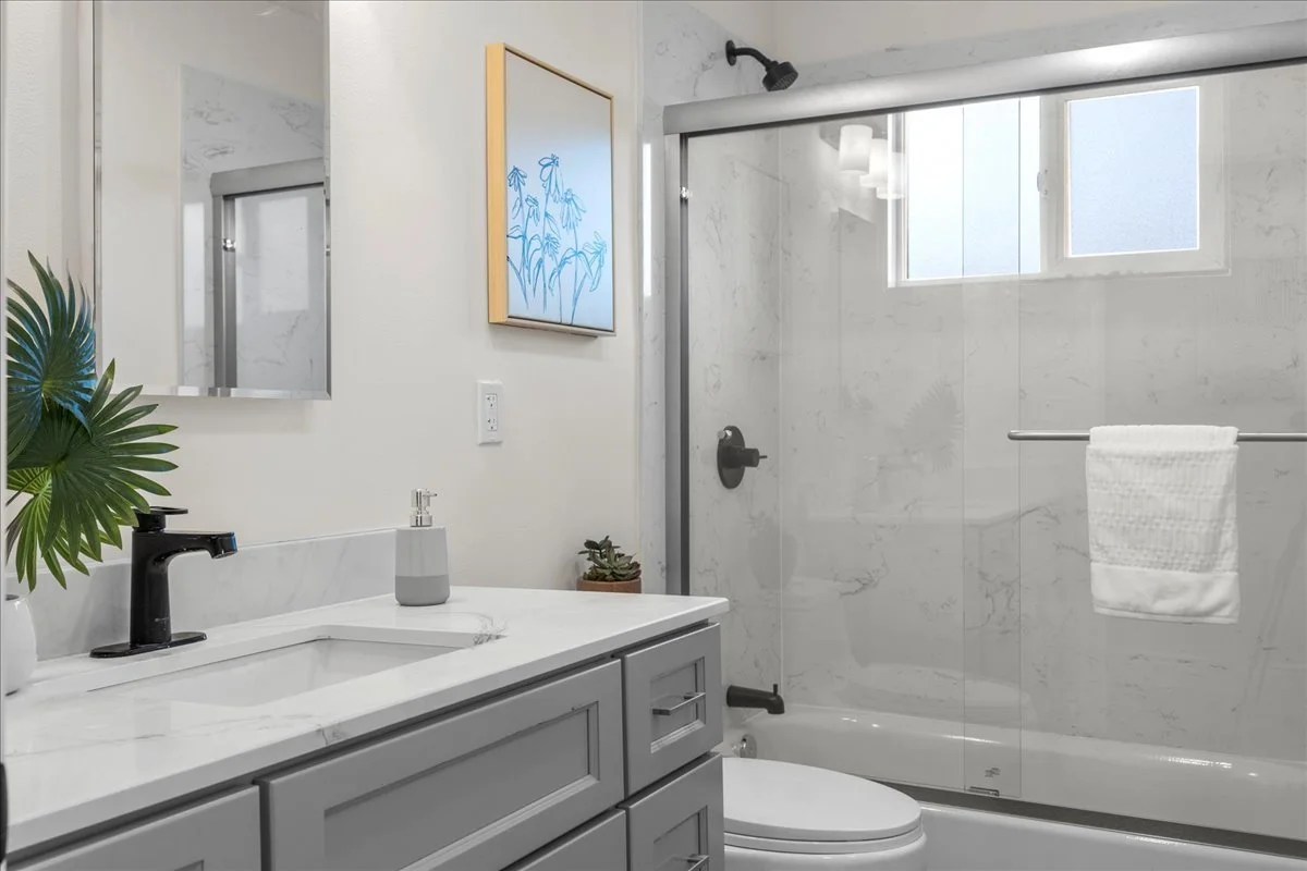 3829 Brookdale Ave, Oakland, CA 94619