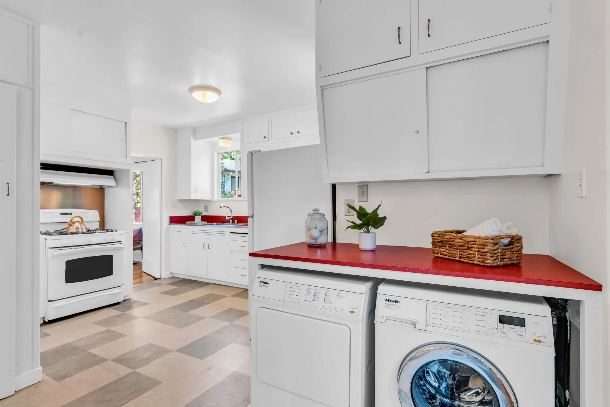 1830 Catalina Ave, Berkeley, CA 94707