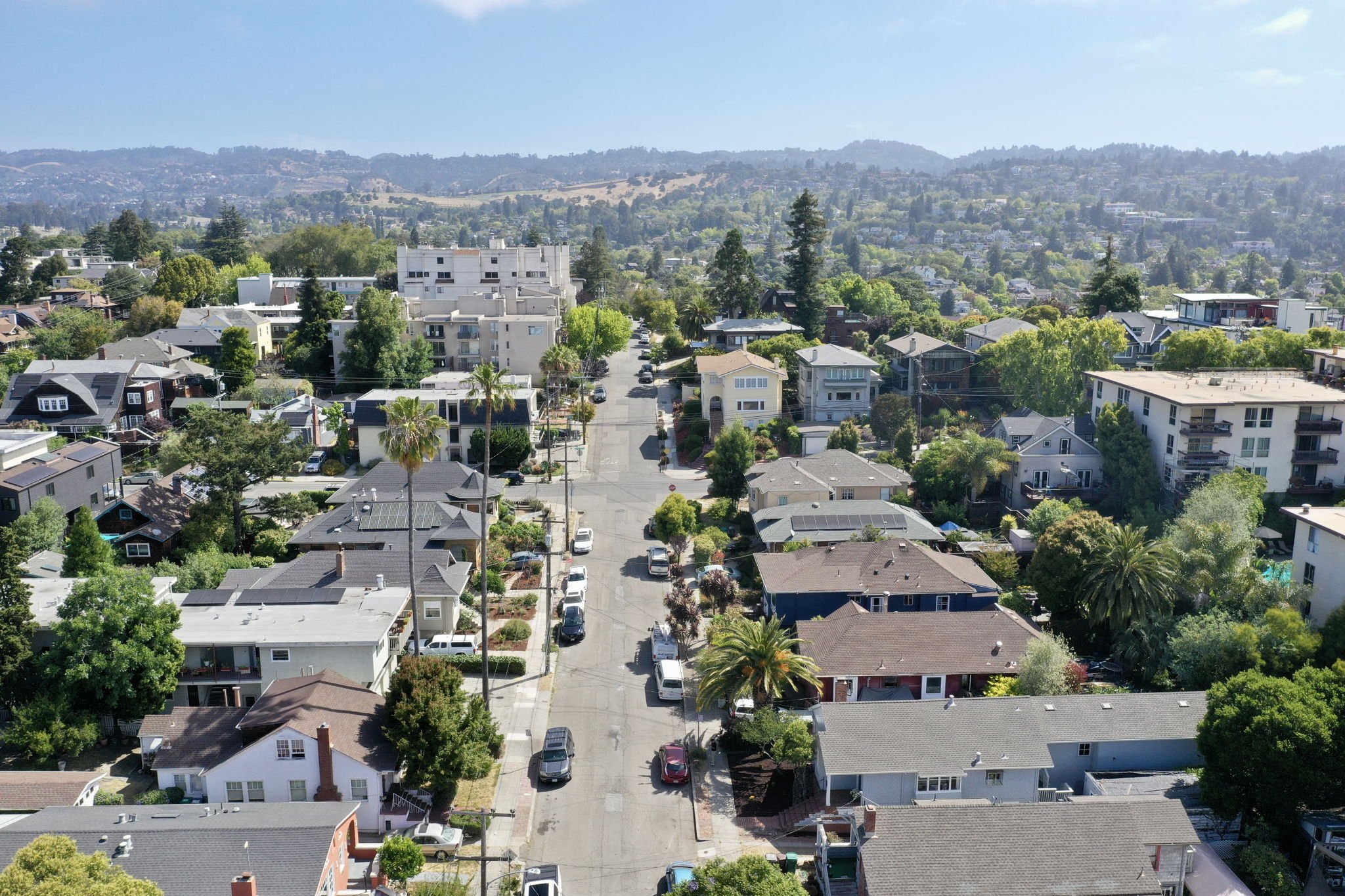 580 Chetwood St, Oakland, CA 94610