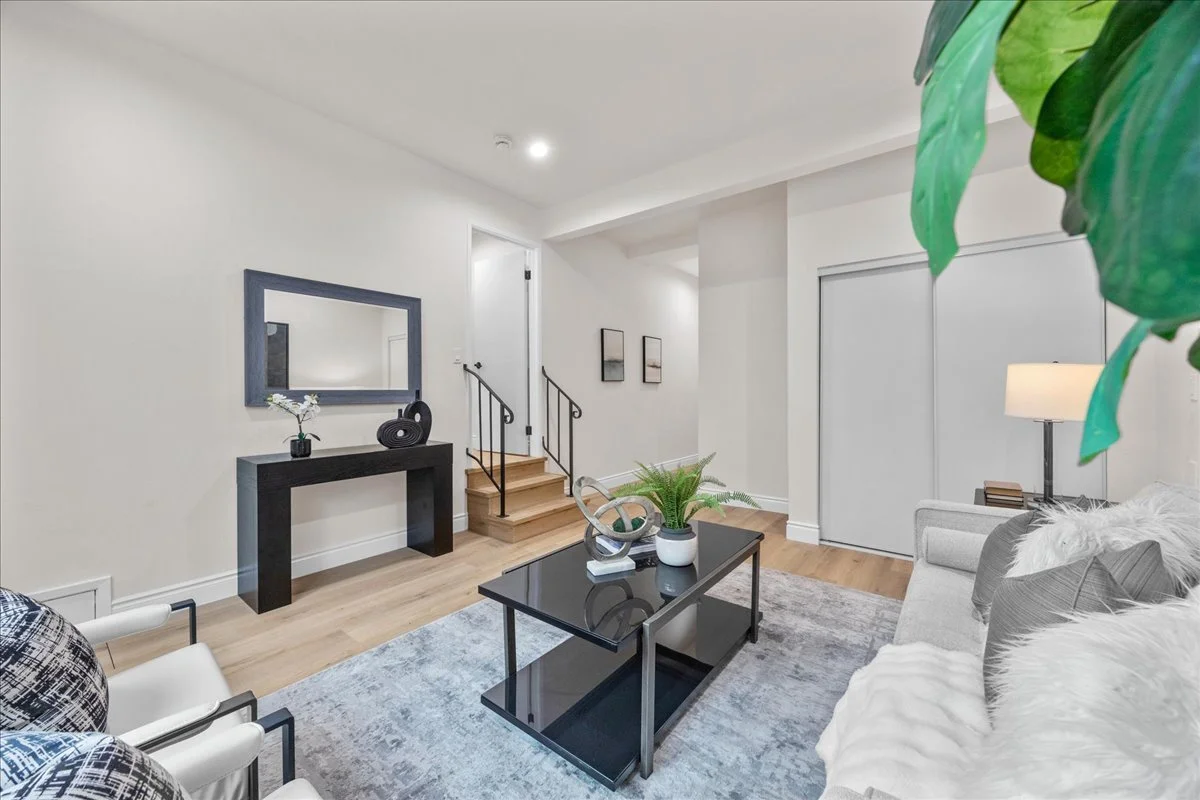 3829 Brookdale Ave, Oakland, CA 94619