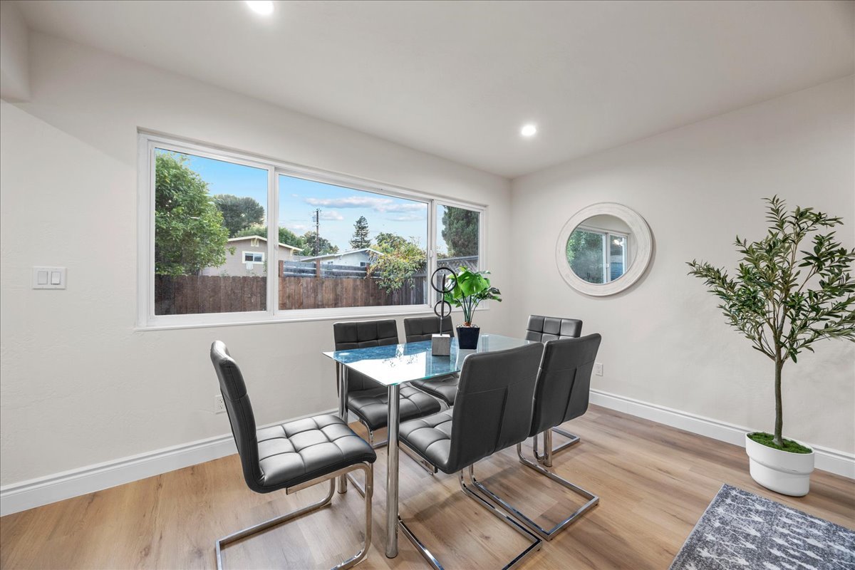 3829 Brookdale Ave, Oakland, CA 94619