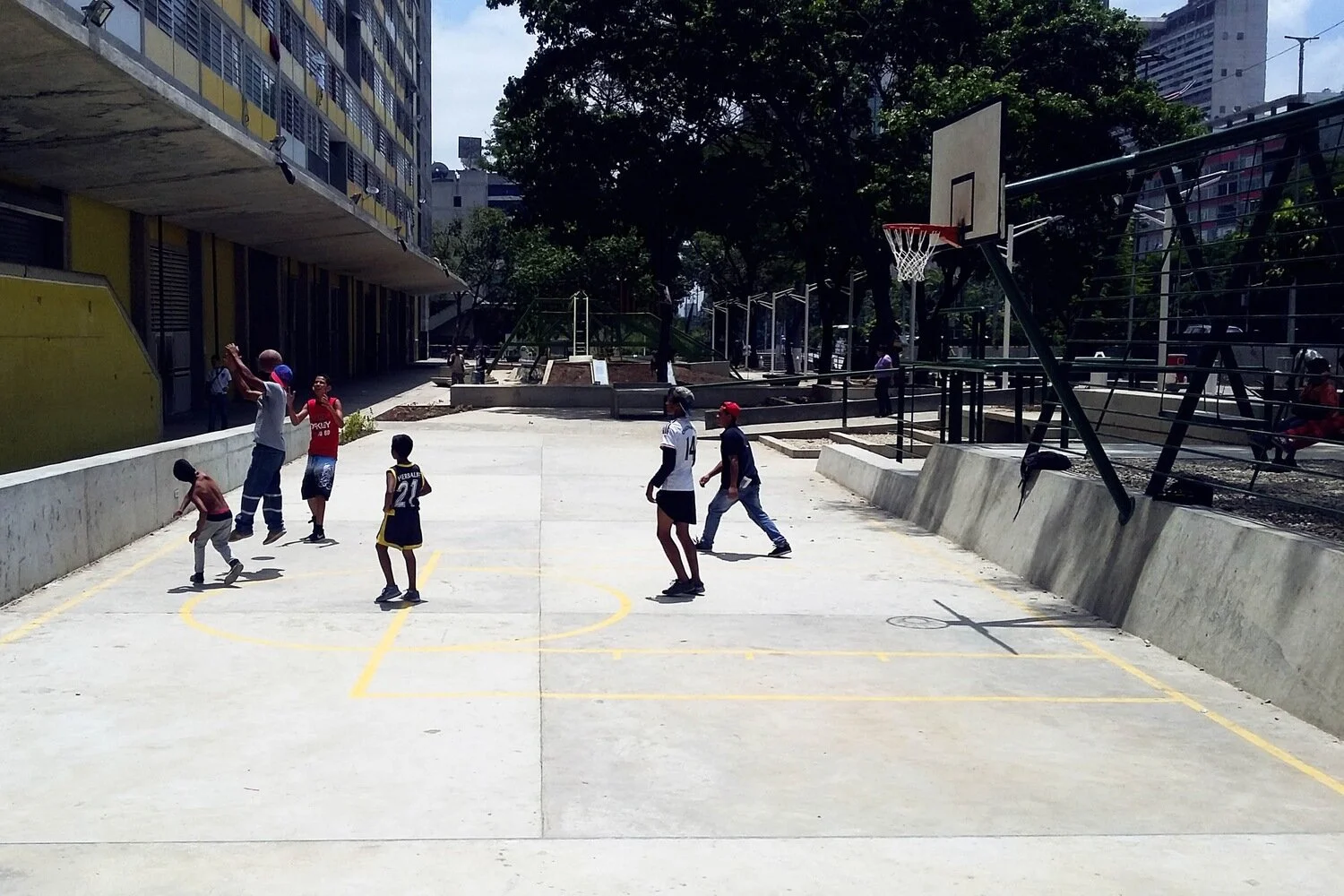 Amenidades Urbanas_4.jpg