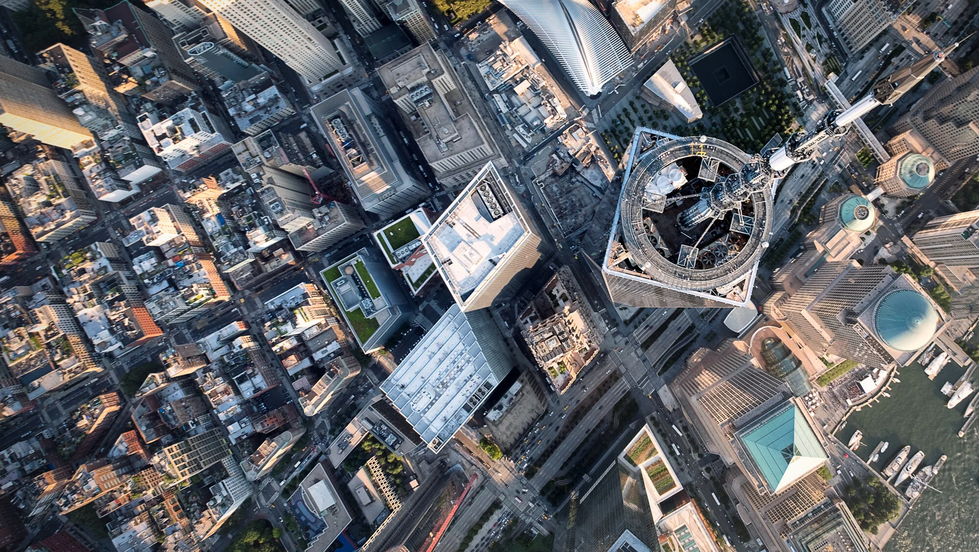 flying-over-freedom-tower-nyc.jpg