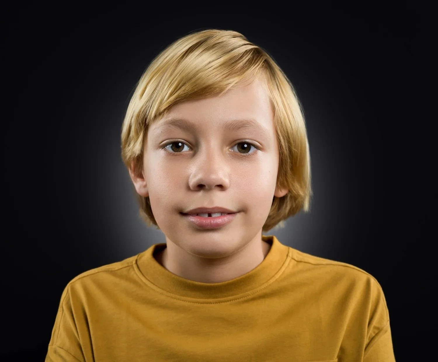  Rory Lewis is an internationally acclaimed portrait photographer and a commissioned artist whose work has been acquired by the   National Portrait Gallery  . This world-class standard is brought to every session in   Echo Park  , ensuring your profe