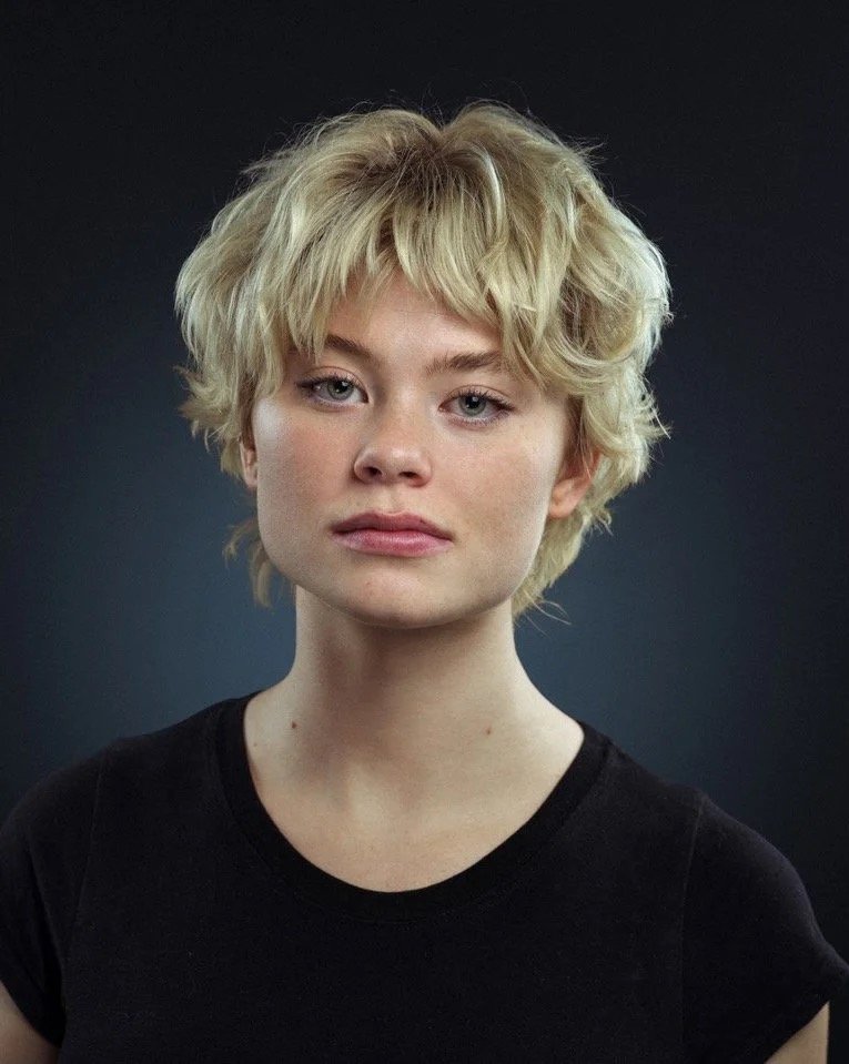  Manhattan  Headshots | Rory L ewis Photographic Studio NYC  Breaking the mold of  the "sta ndard" NYC portrait. Whether you are a Broadway veteran or a C-Suite executive, I provide character-driven imagery that commands attention in the world’s most