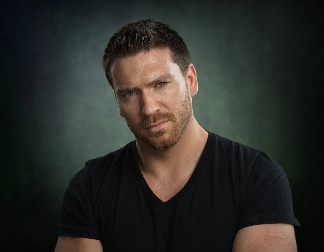  Manhattan  Headshots | Rory L ewis Photographic Studio NYC  Breaking the mold of  the "sta ndard" NYC portrait. Whether you are a Broadway veteran or a C-Suite executive, I provide character-driven imagery that commands attention in the world’s most