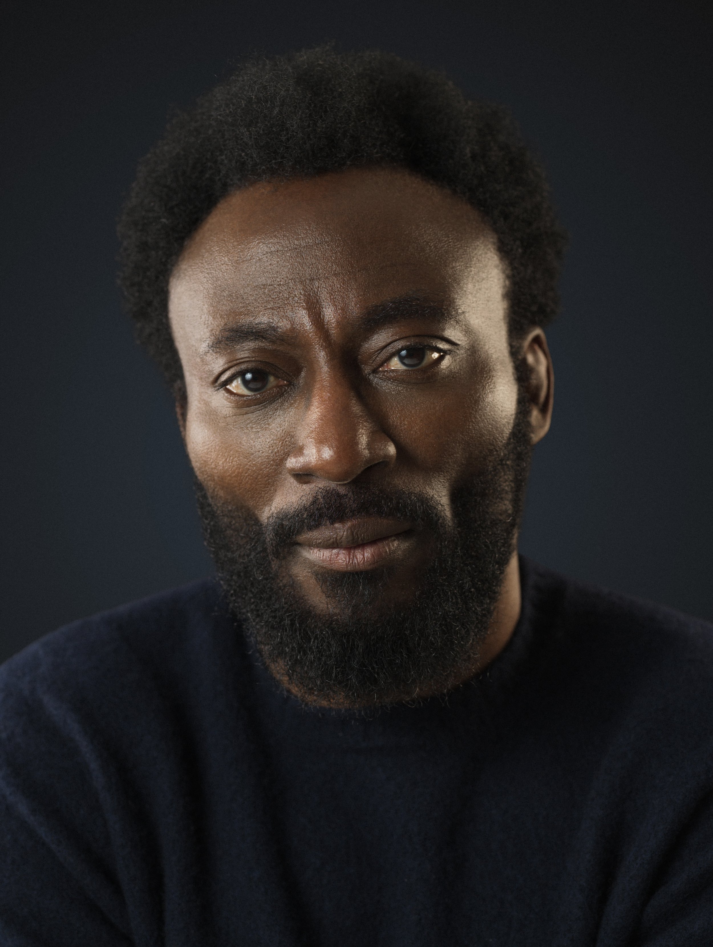  African American actors have been at the heart of Hollywood’s evolution, shaping the language of cinema from Sidney Poitier’s groundbreaking legacy to the power and presence of artists like Denzel Washington and Viola Davis. In Los Angeles, I aim to