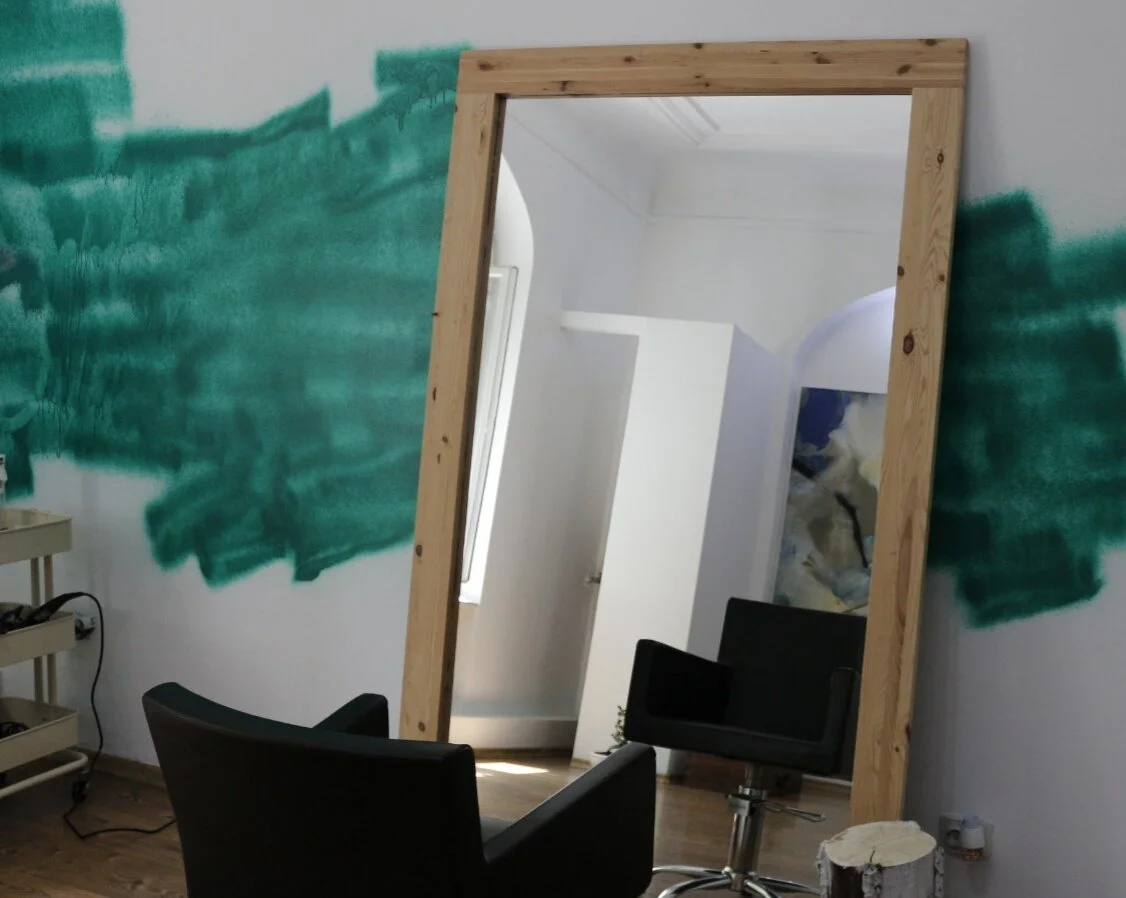 Mix retro and modern with the hottest new hair trend: the shag