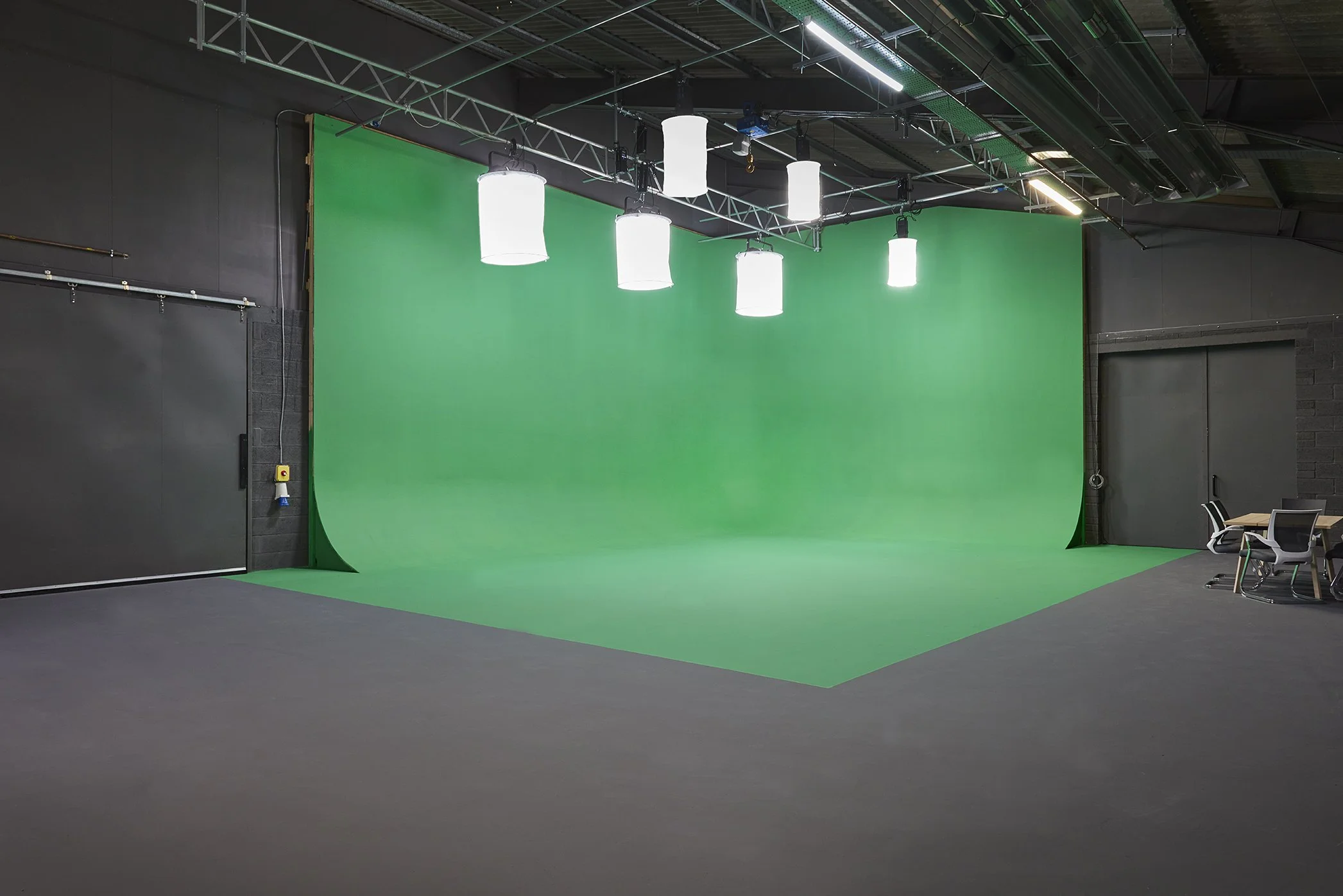 Studio-2-Green-001.jpg