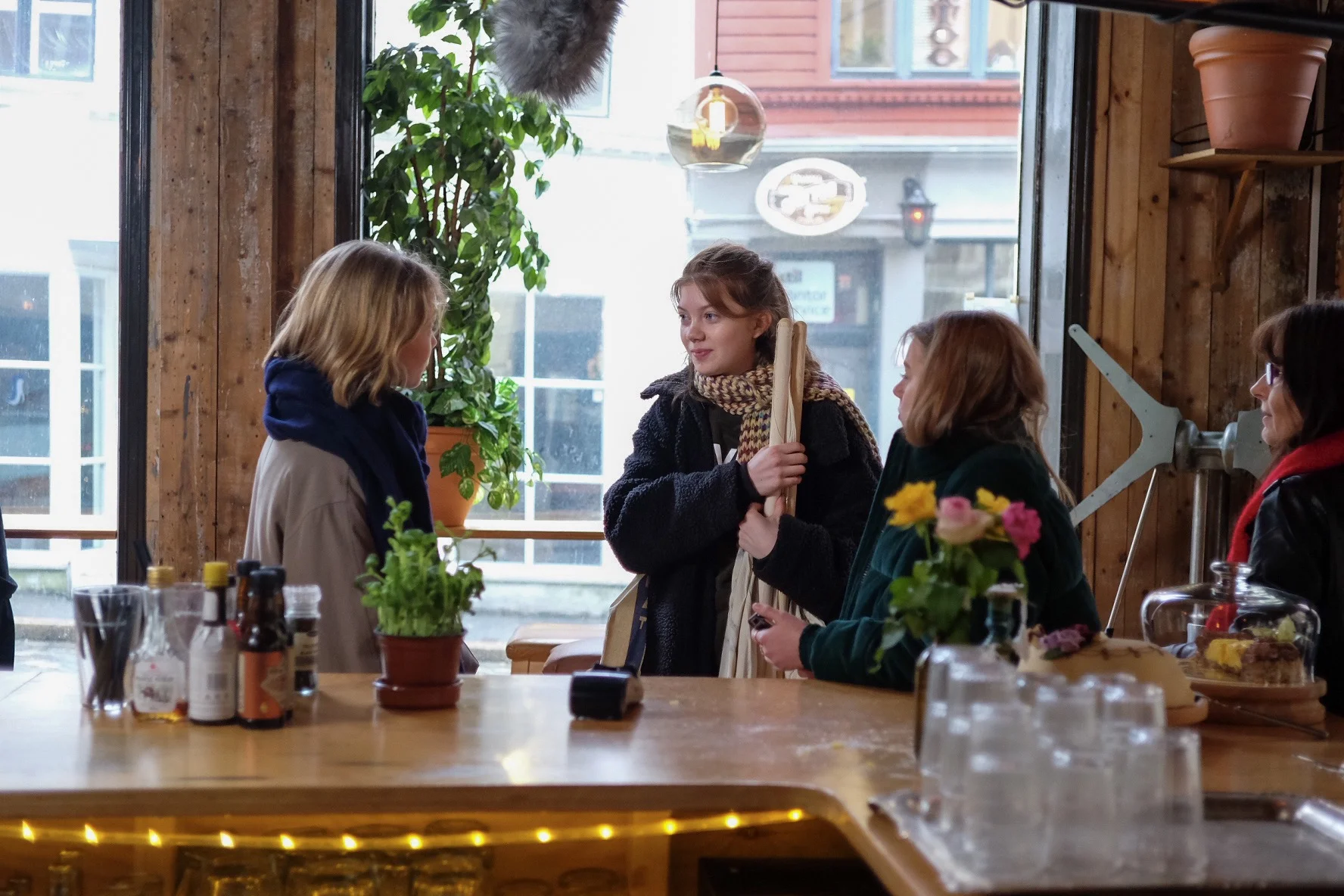 Fra venstre: Tèa Grønner Joner, Laura Johansson Schnell og Fanny Nupen