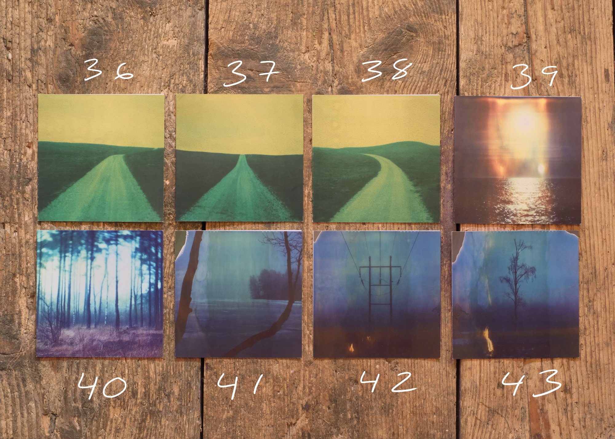 Unika konstkort – perfekta som gåva, vykort eller väggkonst.