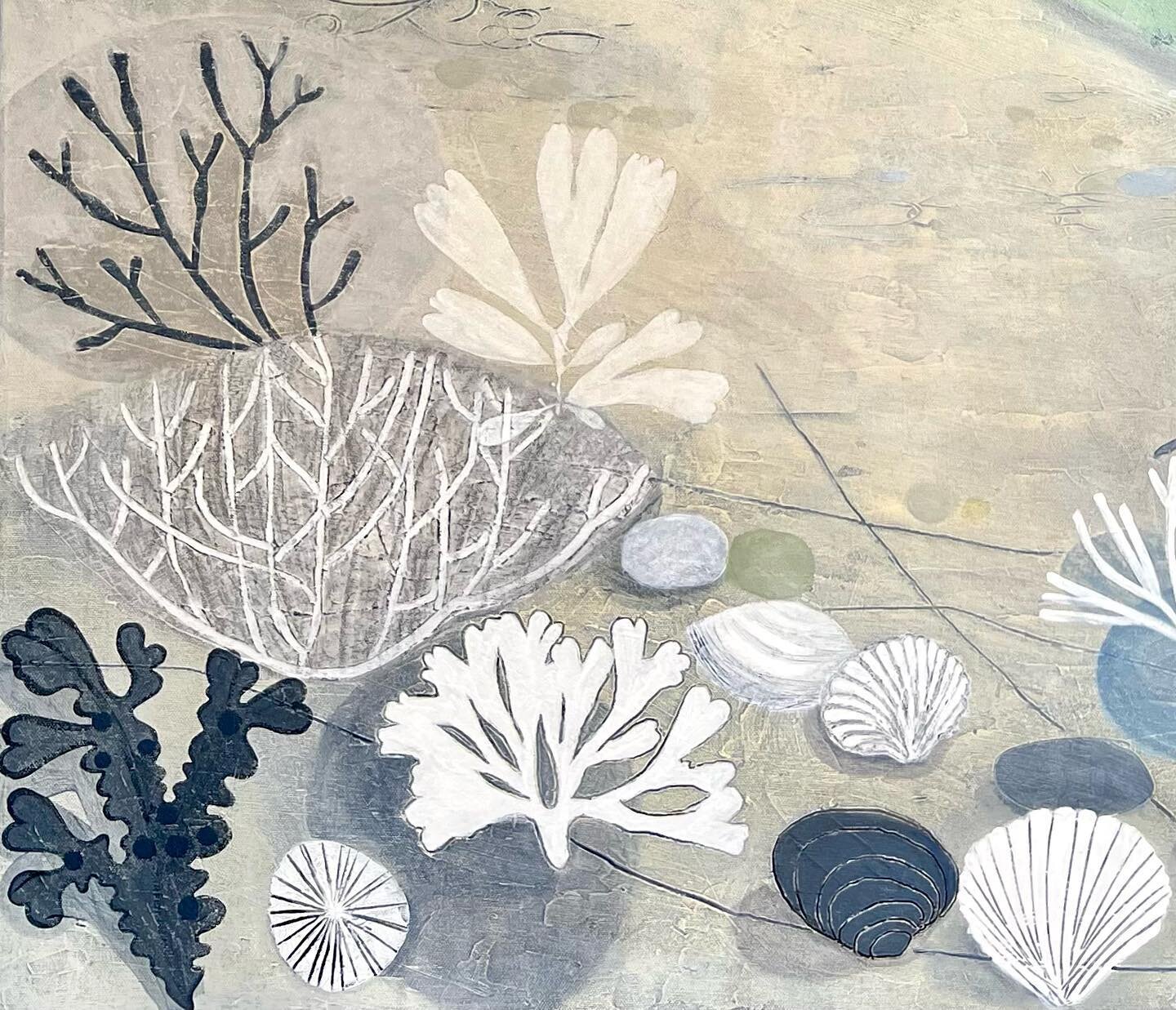 A detail from my painting &ldquo;Sennen Beach&rdquo; which is currently available from @cornwallcontemporary.
I love searching for interesting shells and  beautiful bits of washed up seaweed.
*
*
*
#maggiematthews #maggiematthewsartist #beach #sennen