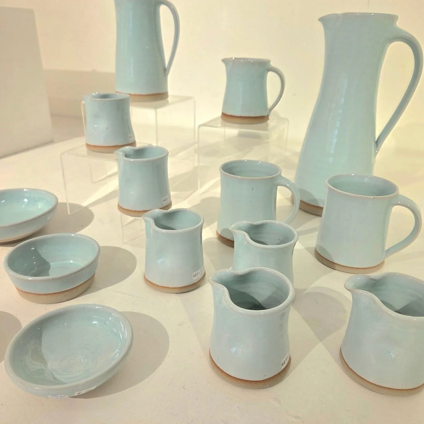 Some photos recently taken of my work at Trelissick Gallery. Open every day 10am - 5pm until 1st November then 10am - 4.40 until mid February. 

#trelissick #trelissickgardens #trelissickhouse #trelissickgallery #cornwallcraftsassociation #cornwallcr