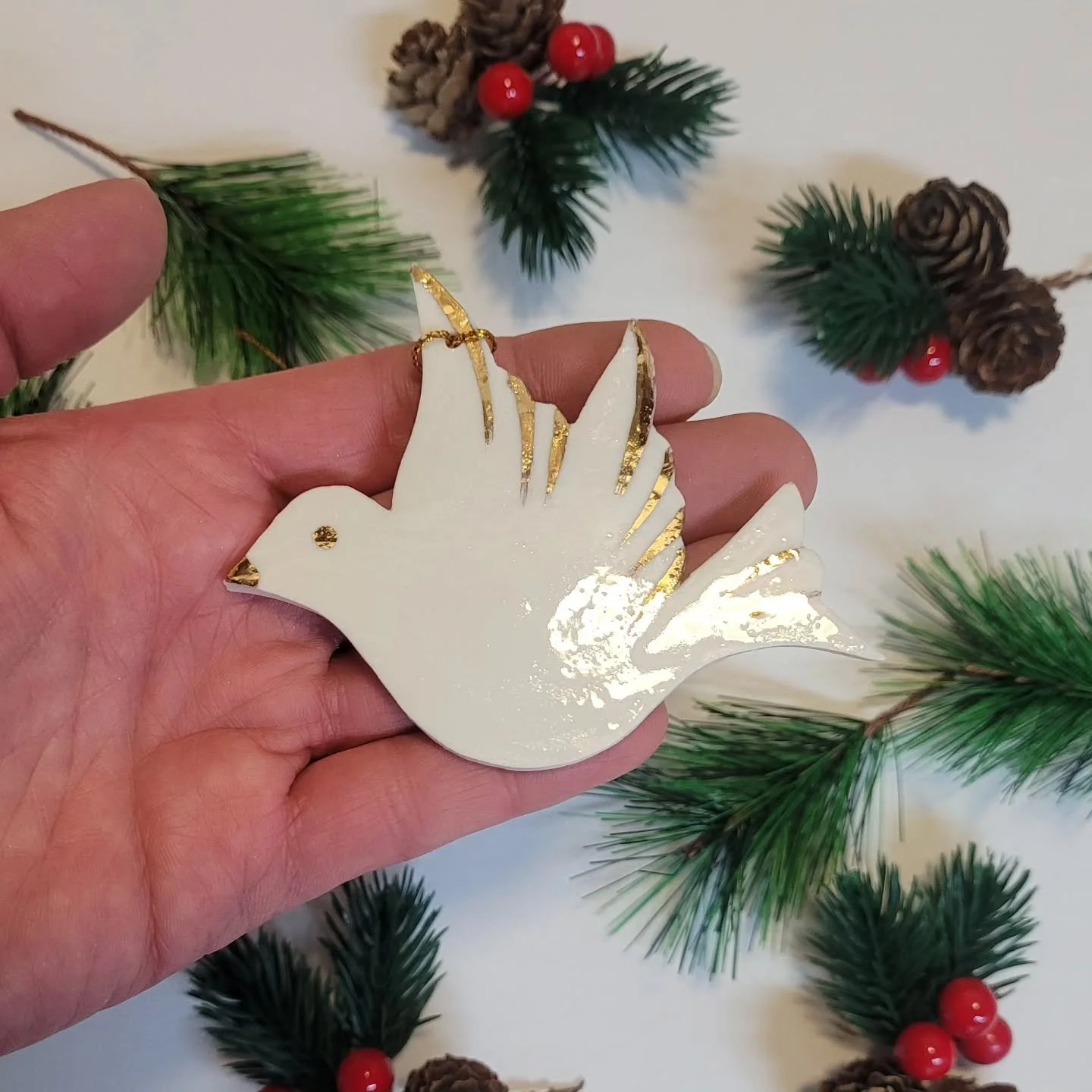 Christmas decorations ⭐️
 Will be available to buy in the shop on my website (link in bio above) 😊
Tonight!
7pm
These are made with porcelain and decorated with gold lustre ( real gold 24 Karat) ✨️😁
I have made a limited number of each design, once